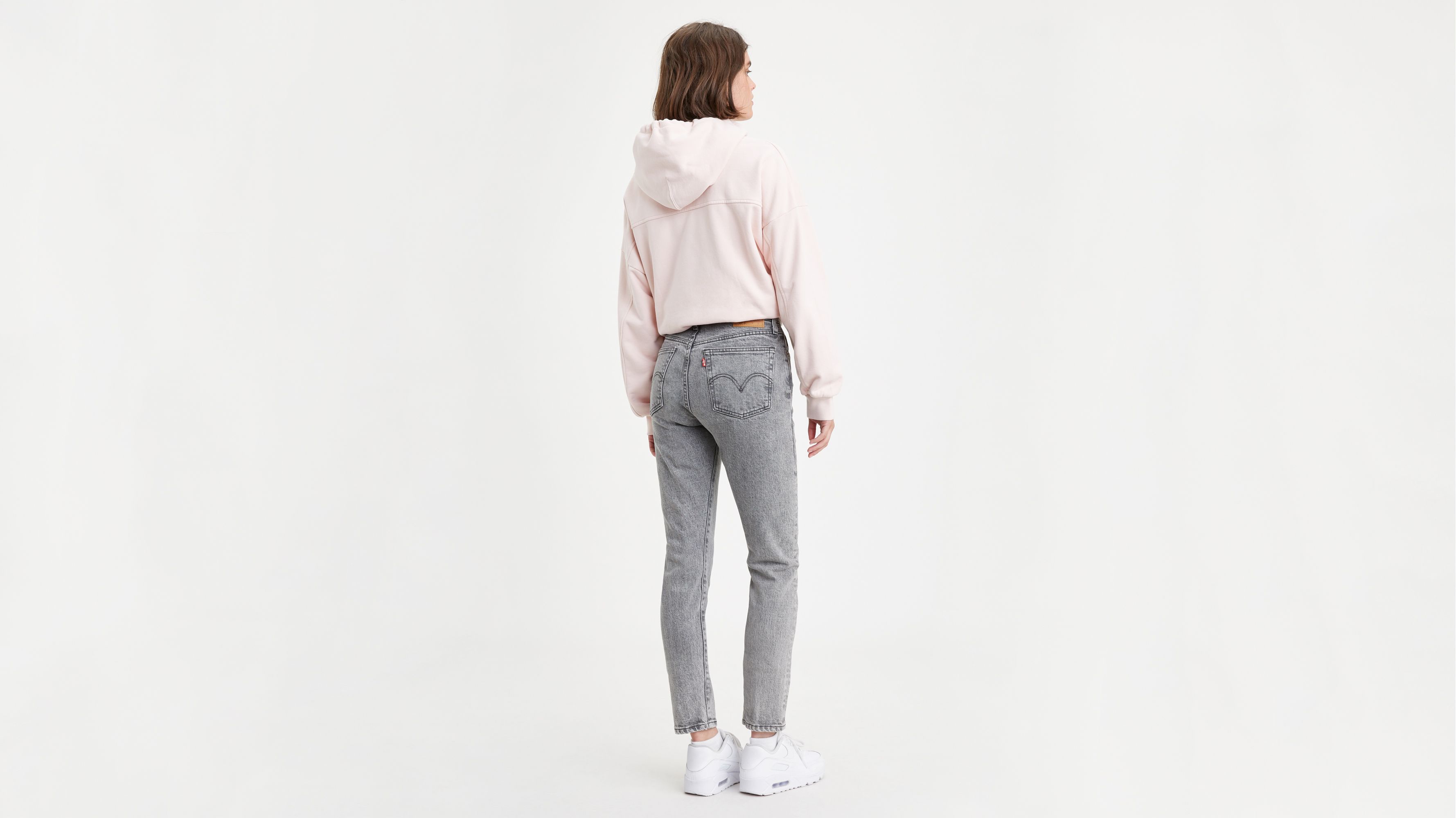 Introducir 74+ imagen women’s gray levi jeans