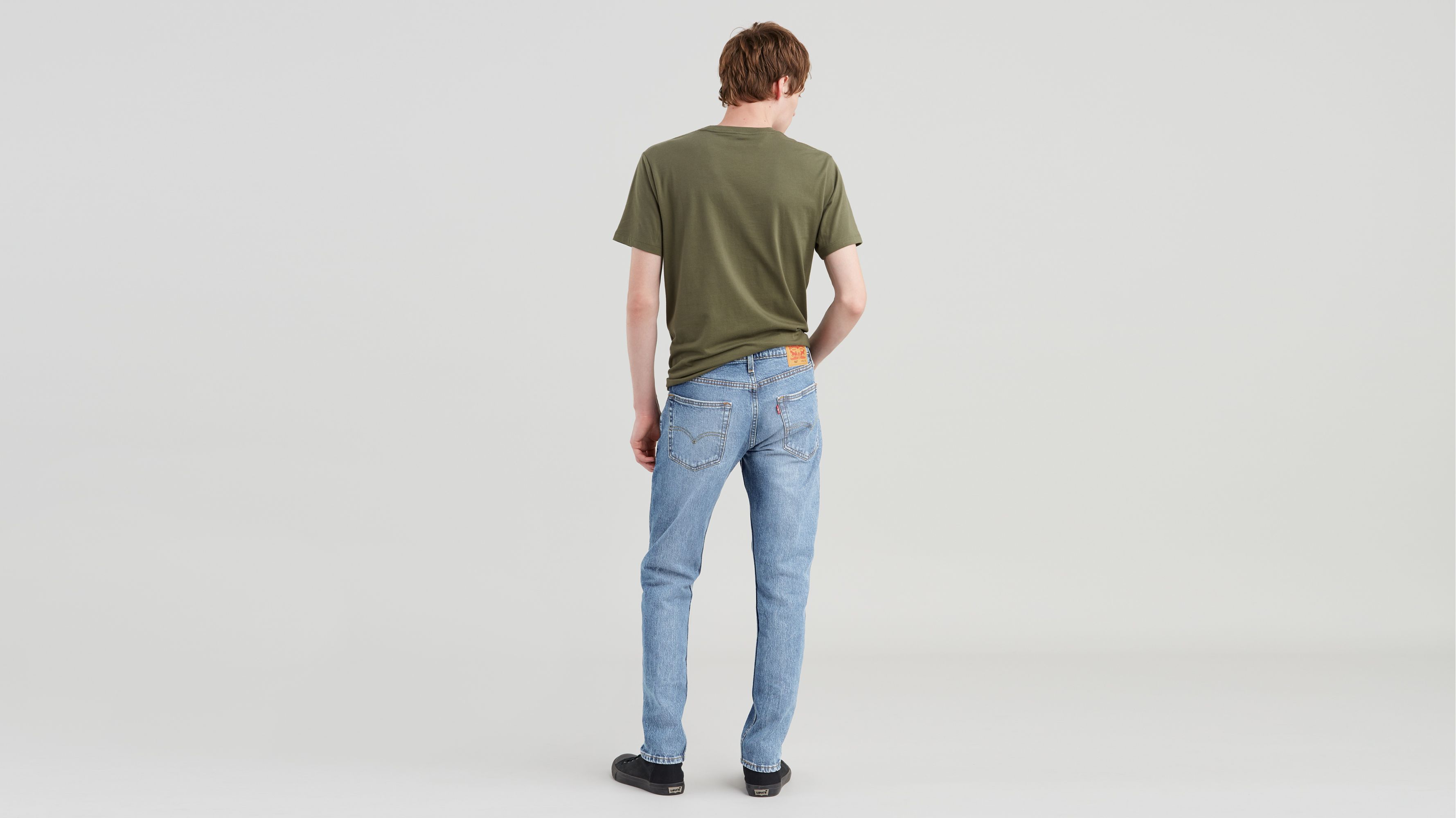 Levi's 502 store light wash