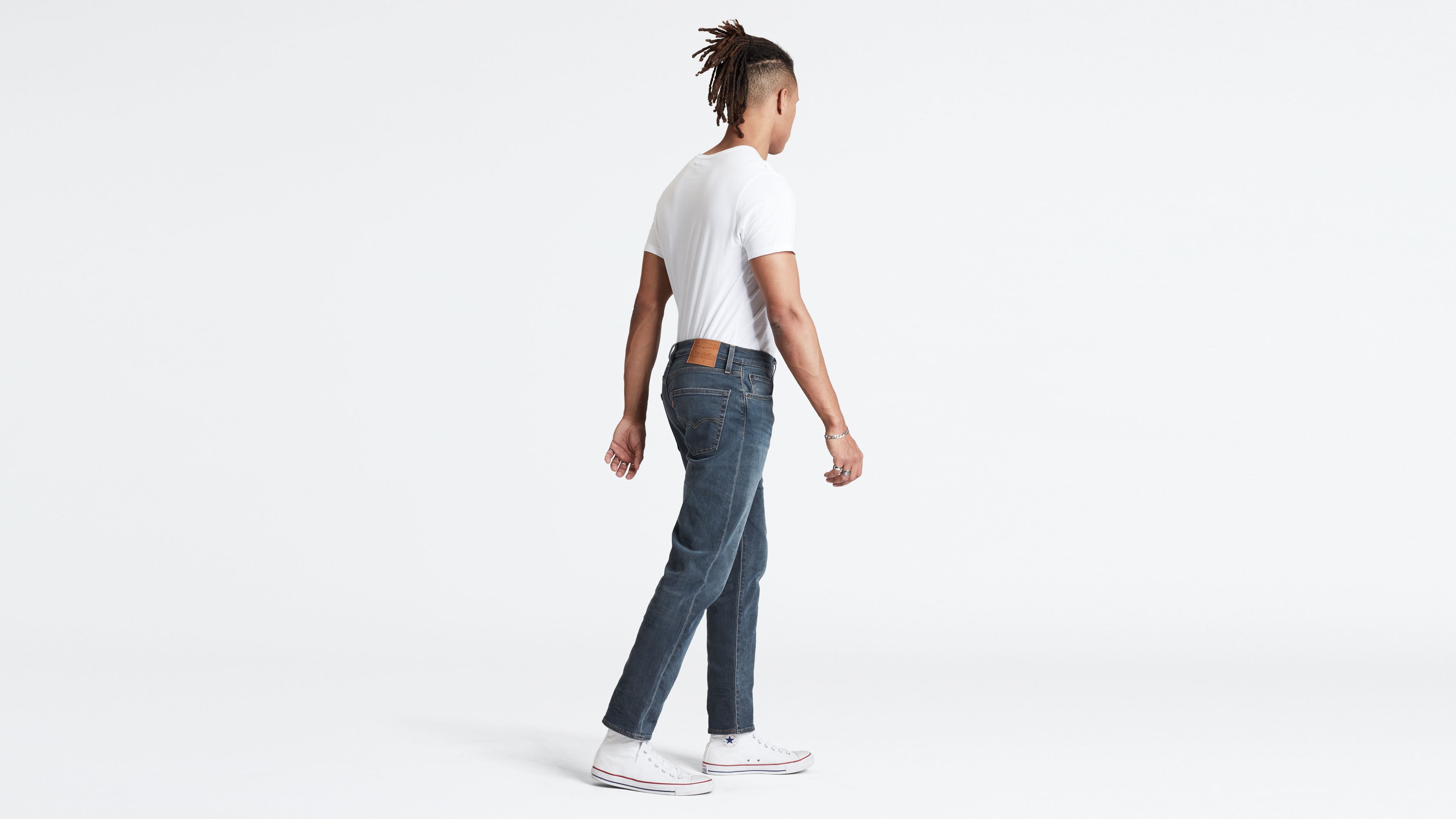 502 regular taper fit jeans