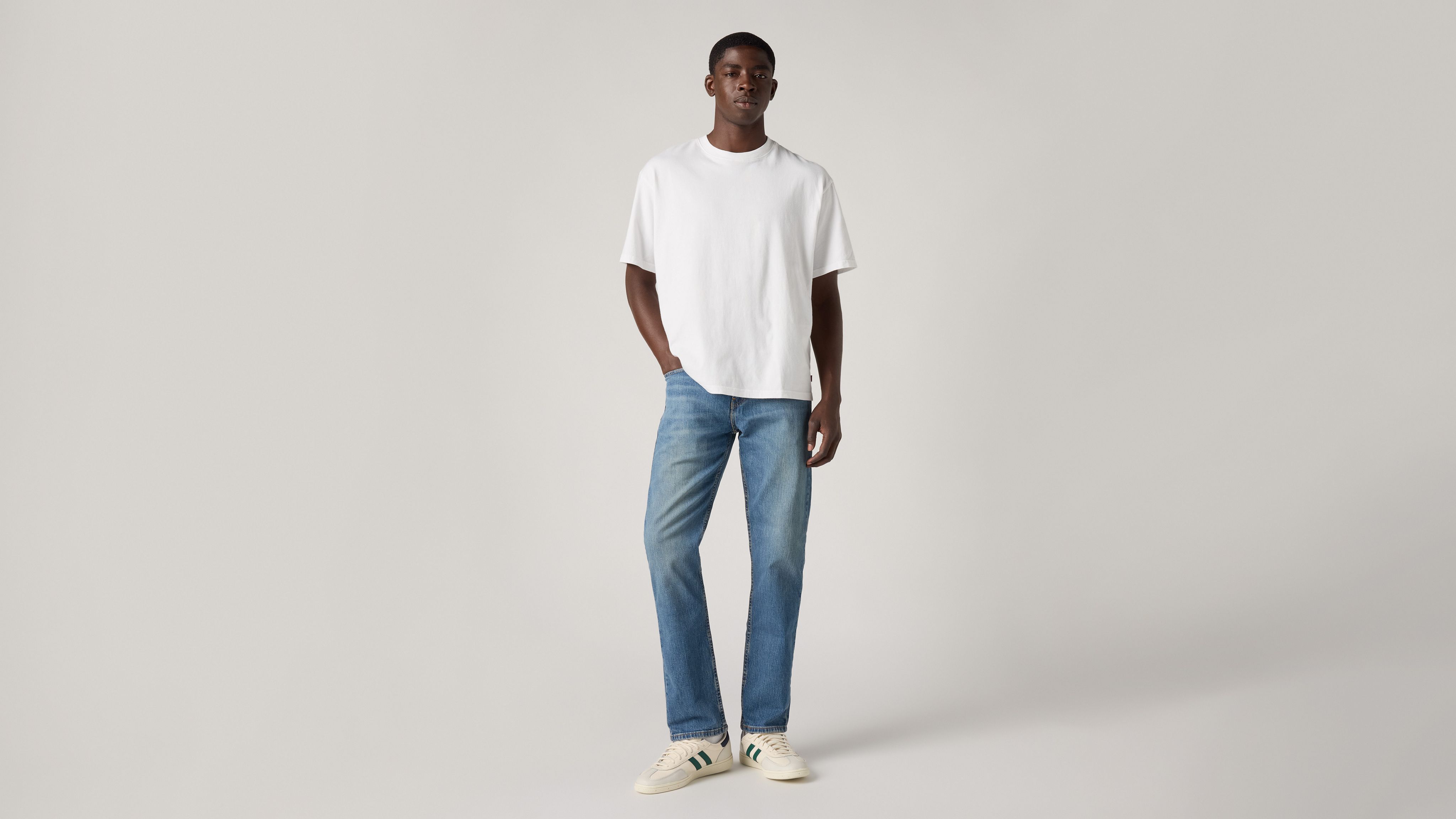 502™ Taper Jeans 1