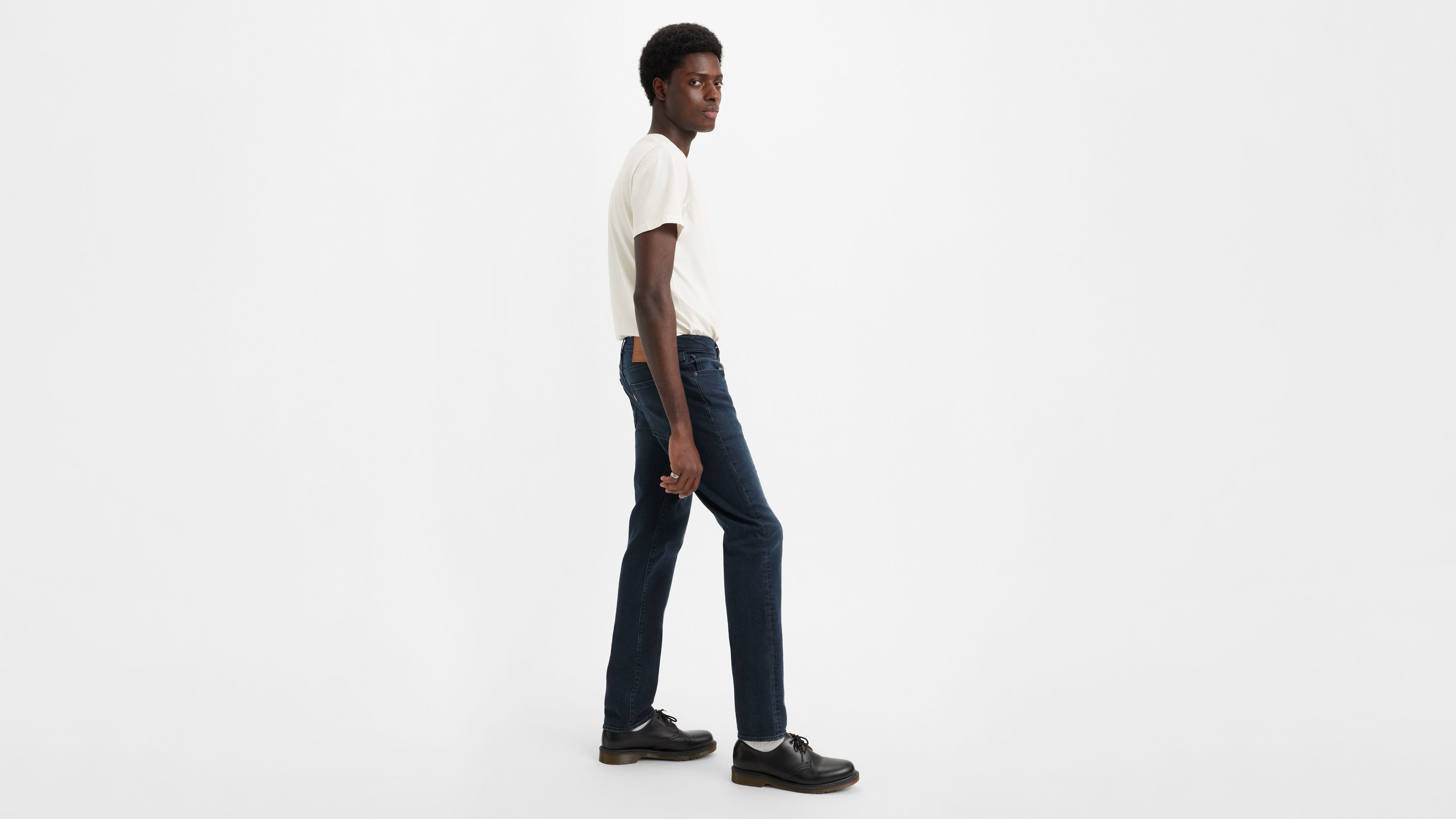 502™ Taper Jeans 4