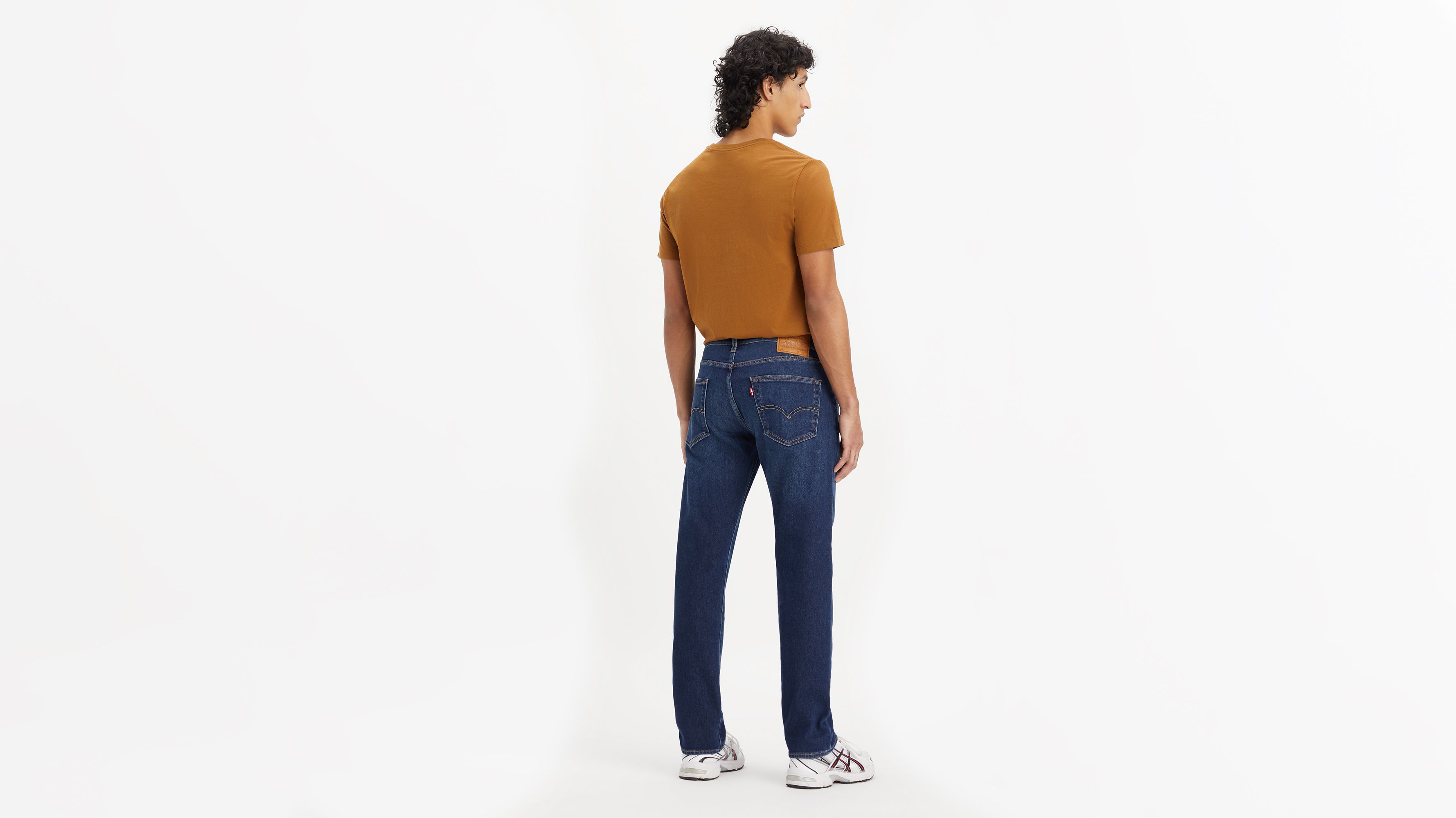 502™ Taper Jeans 3