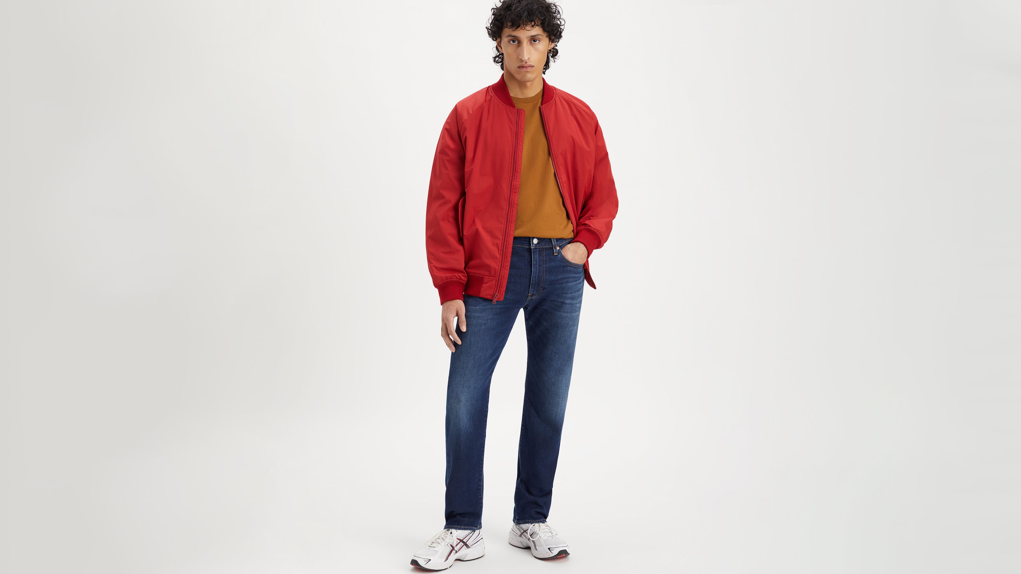 502™ Taper Jeans 1