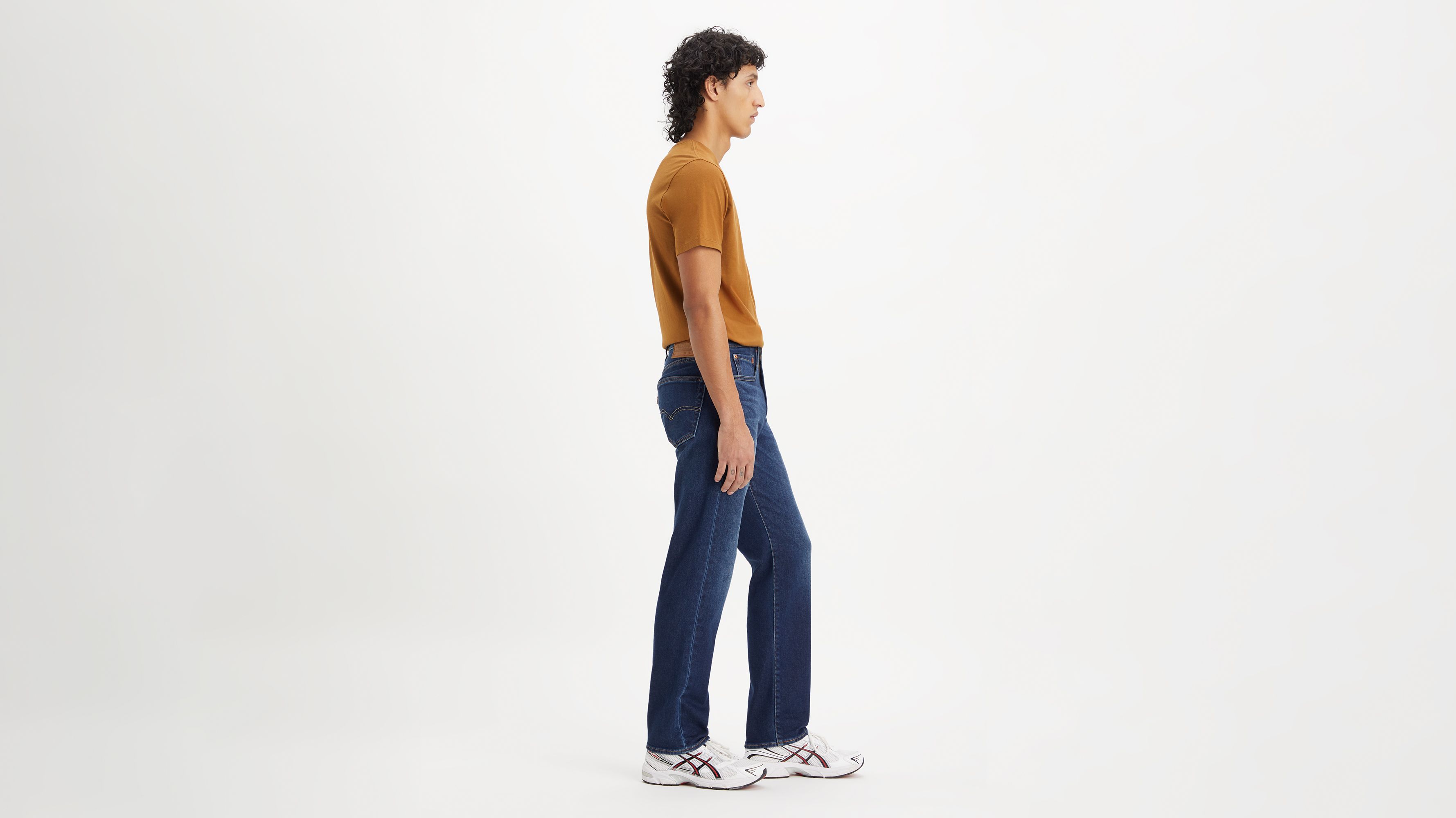 502™ Taper Jeans 2