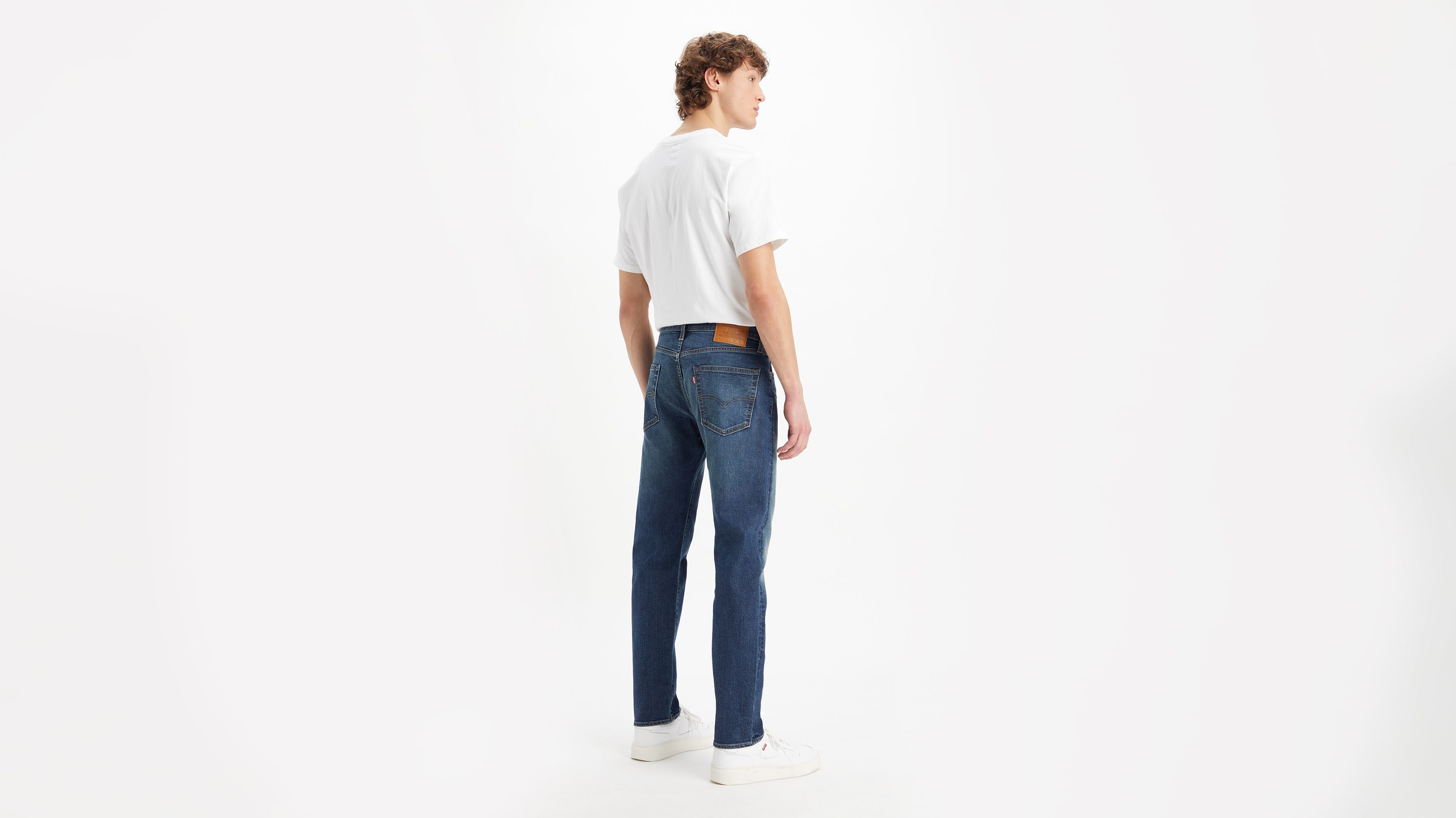 502™ Taper Jeans 3