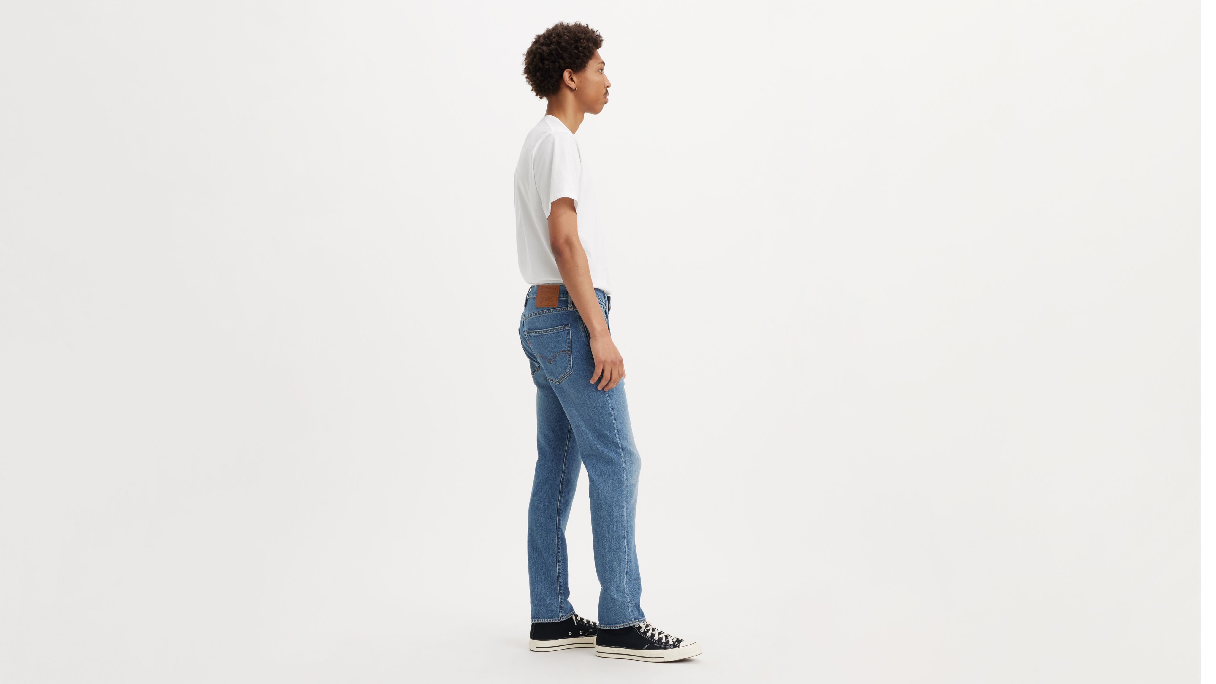 Levi's 502 Taper Jeans In A Step Ahead