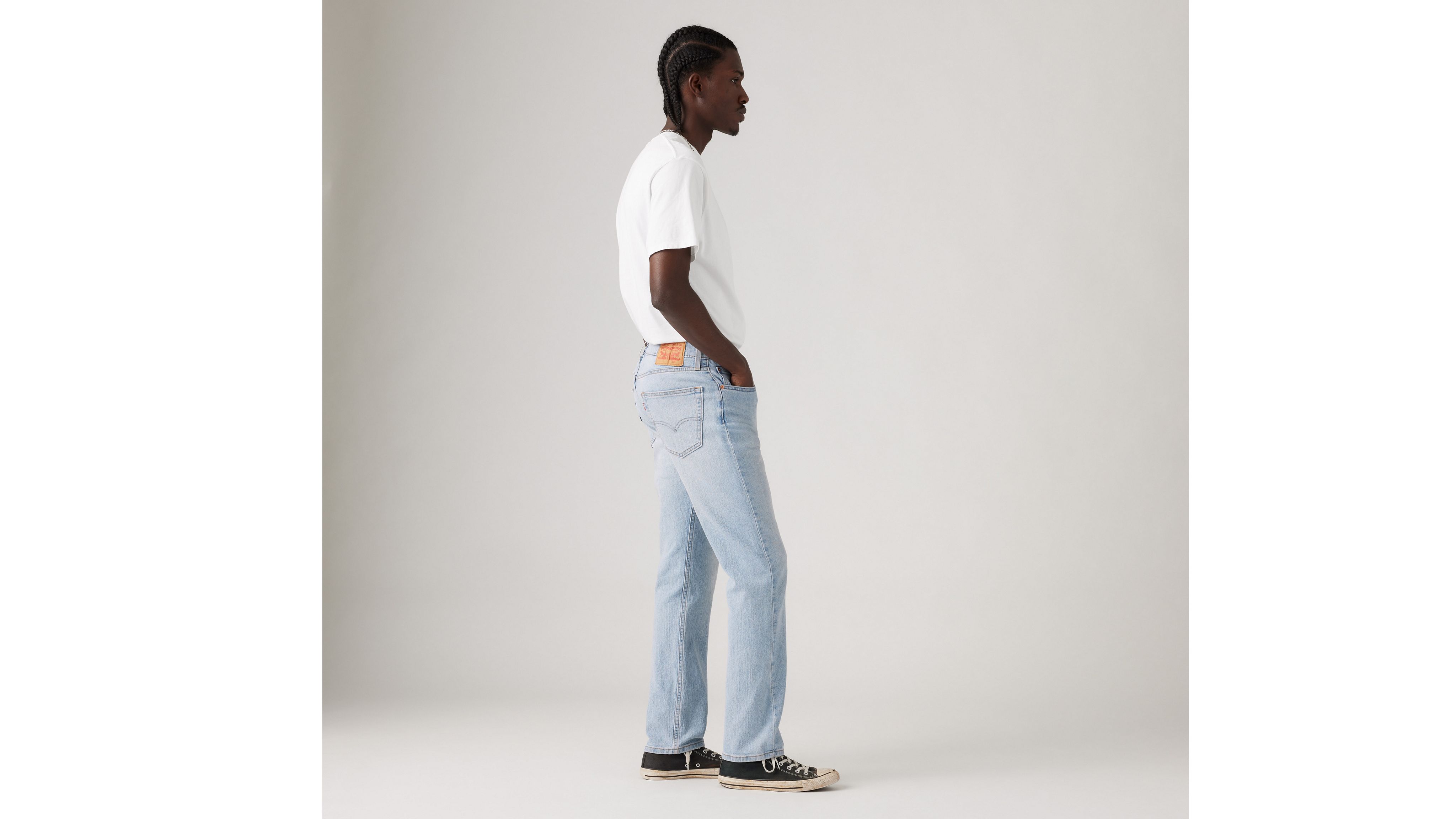 502™ Taper Jeans 2