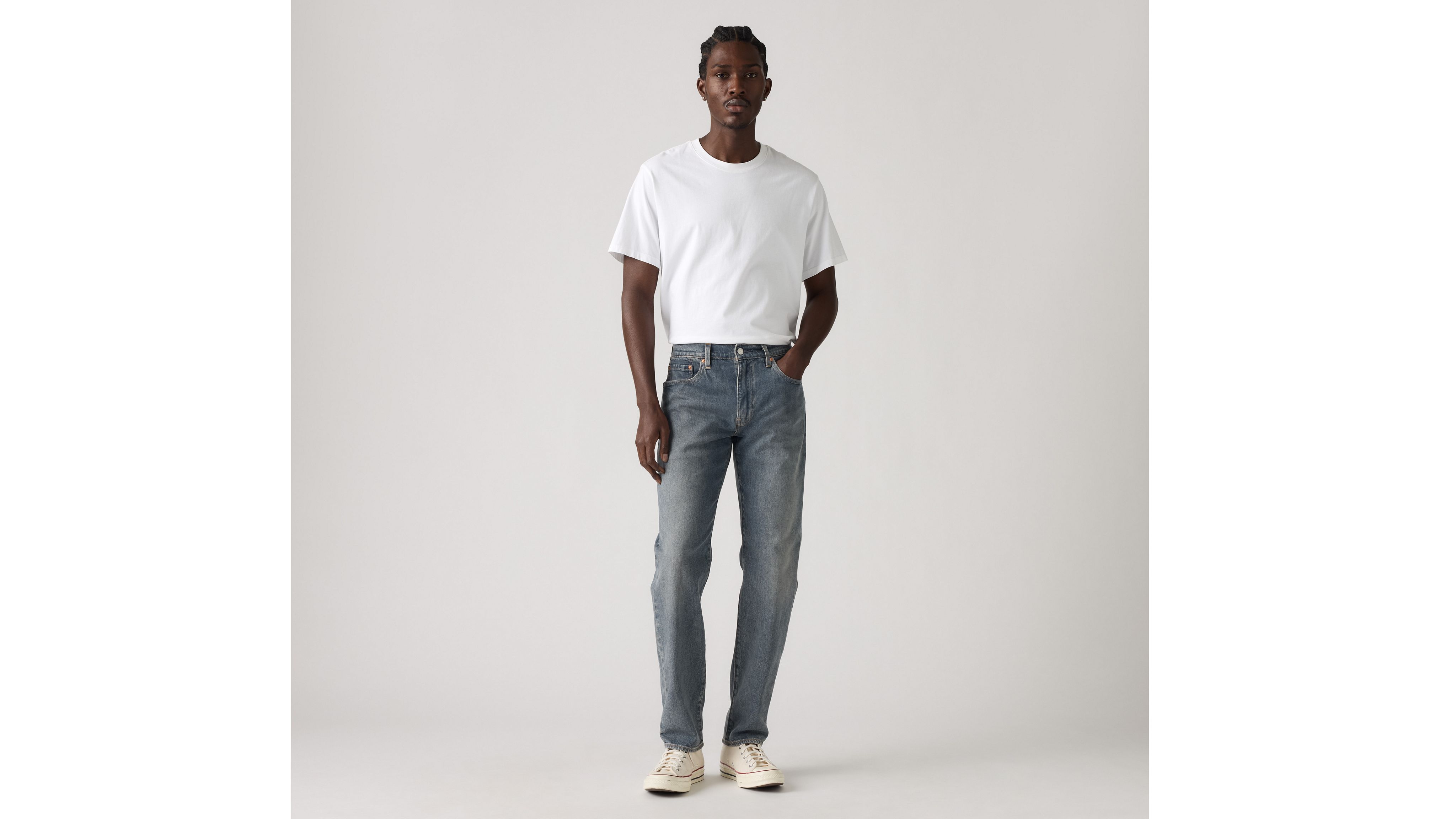 502™ Taper Jeans 1