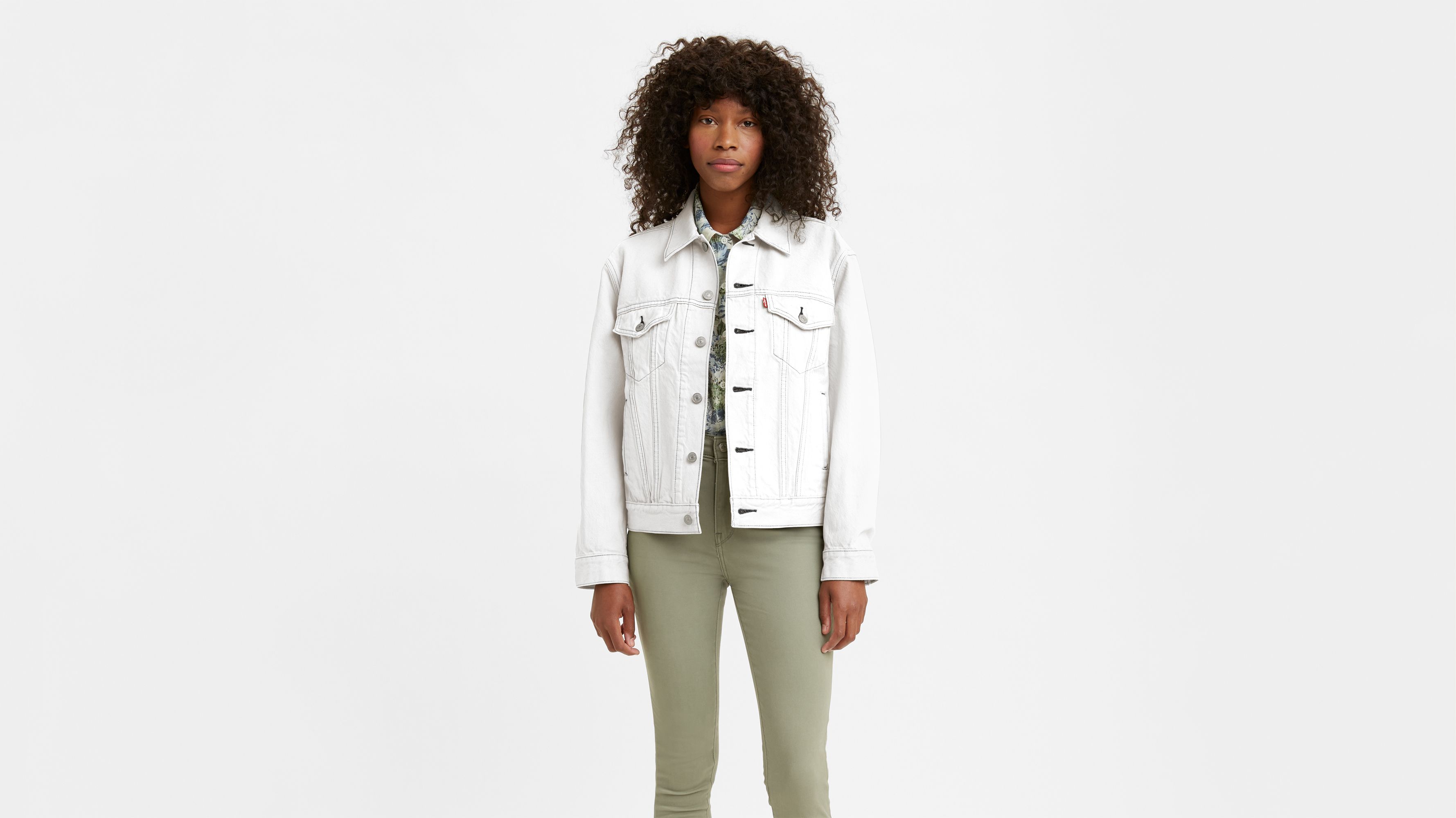 Top 74+ imagen levi’s ex boyfriend trucker jacket white