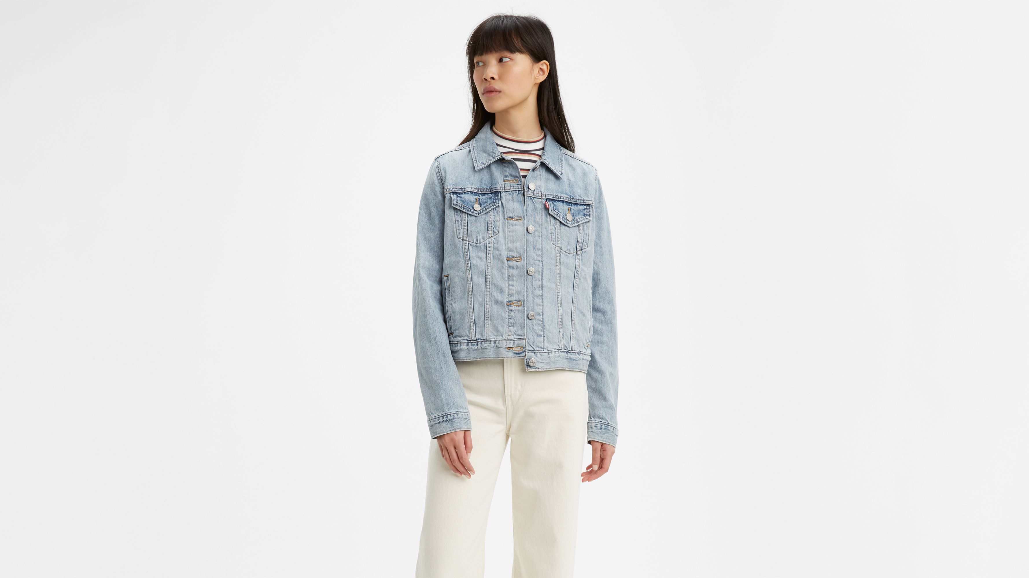 levi's light wash denim jacket