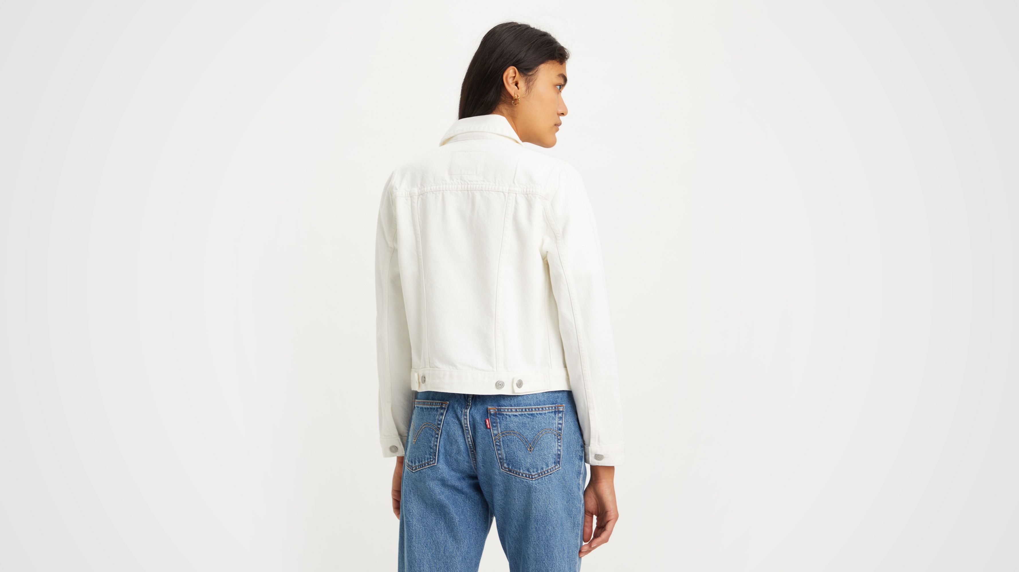 Levis store trucker white