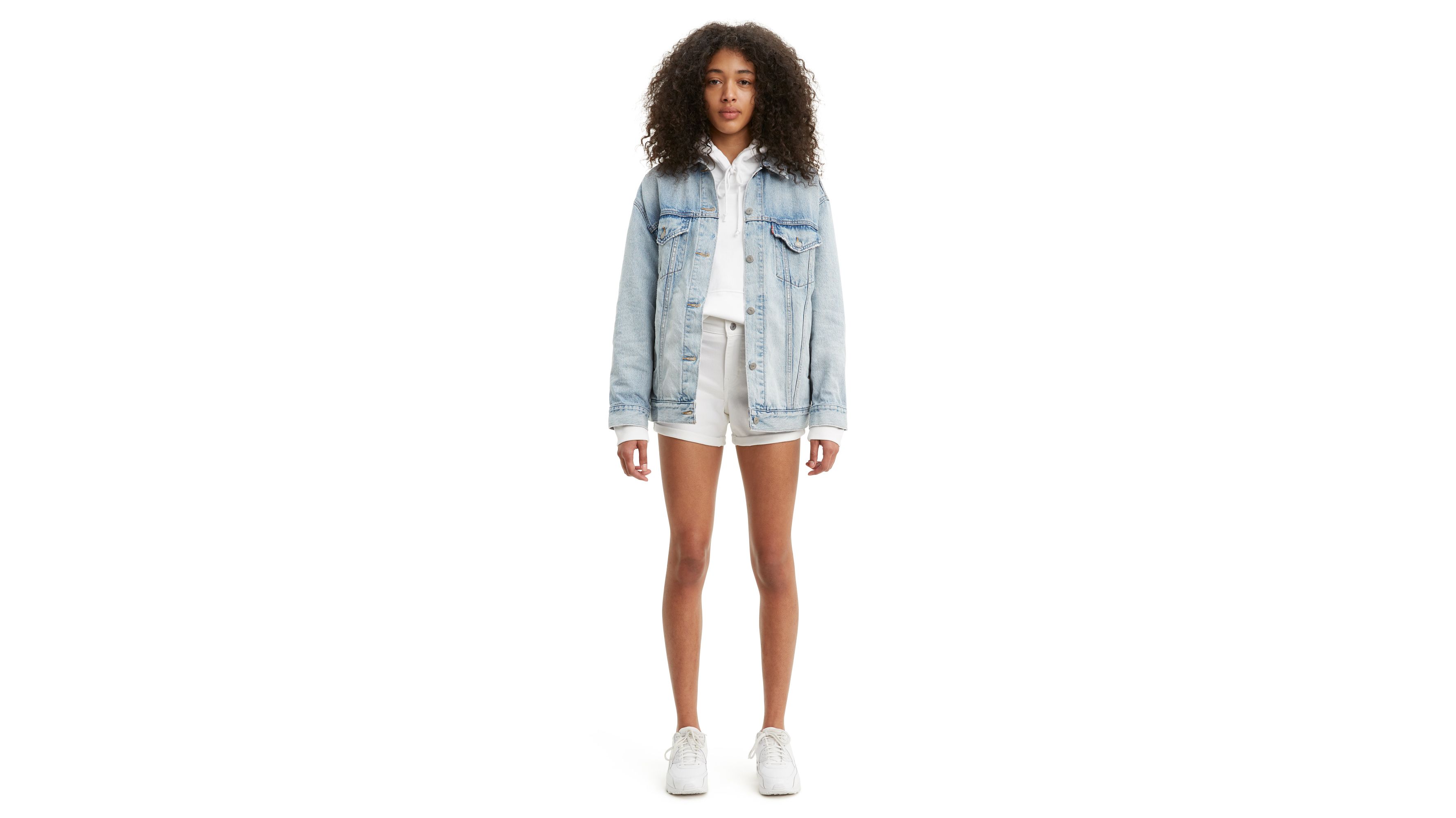 levi white shorts