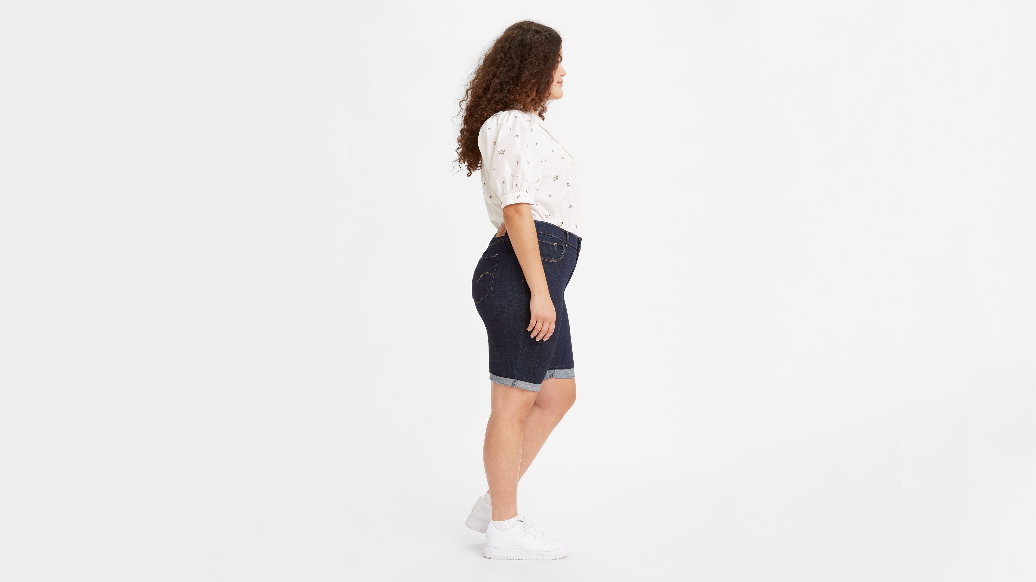 Levi's® Plus Size Classic Shaping Rolled Cuff Bermuda Shorts