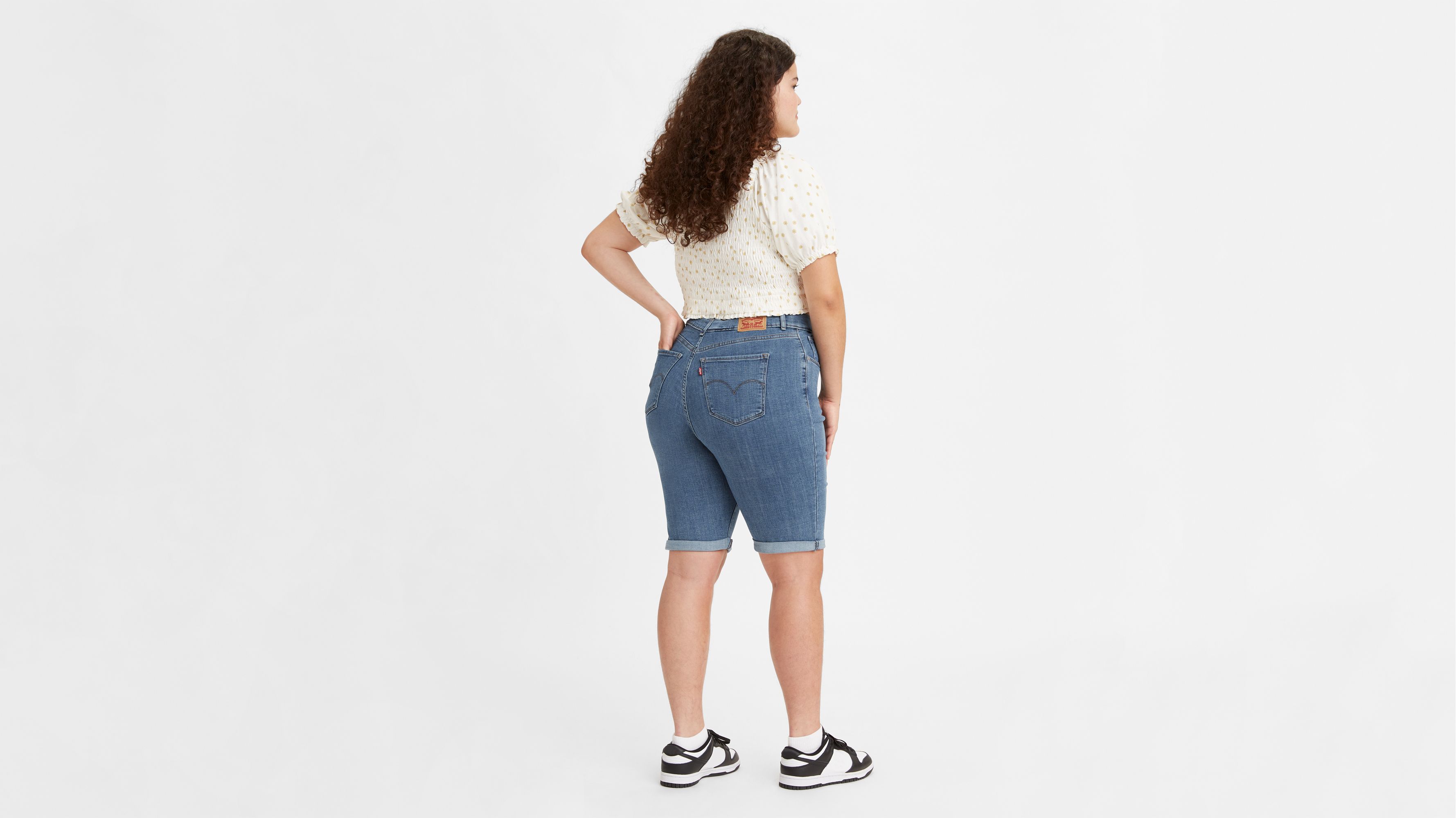 Classic Bermuda Women's Shorts 3