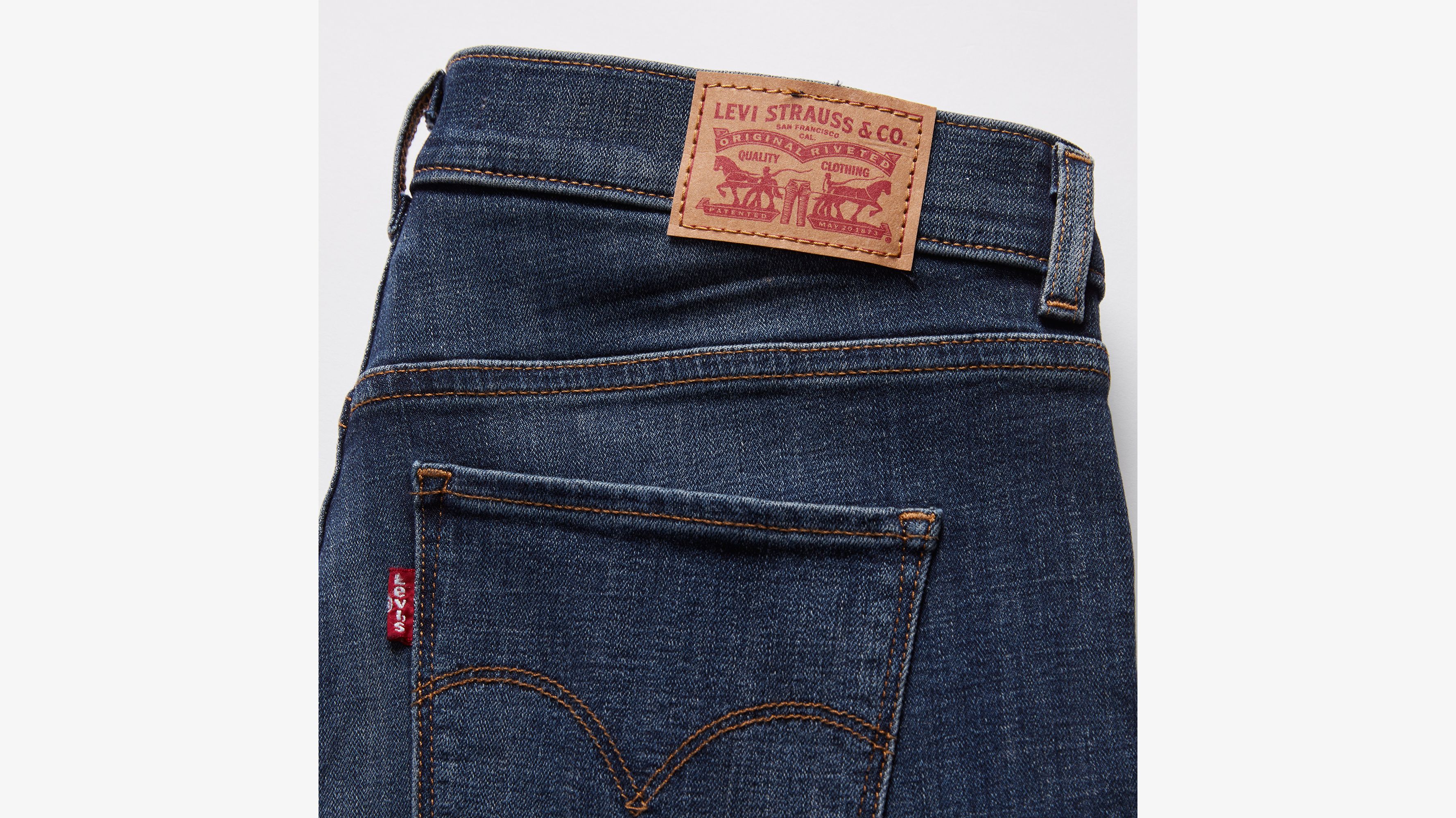 Classic Bermuda Women's Shorts 5