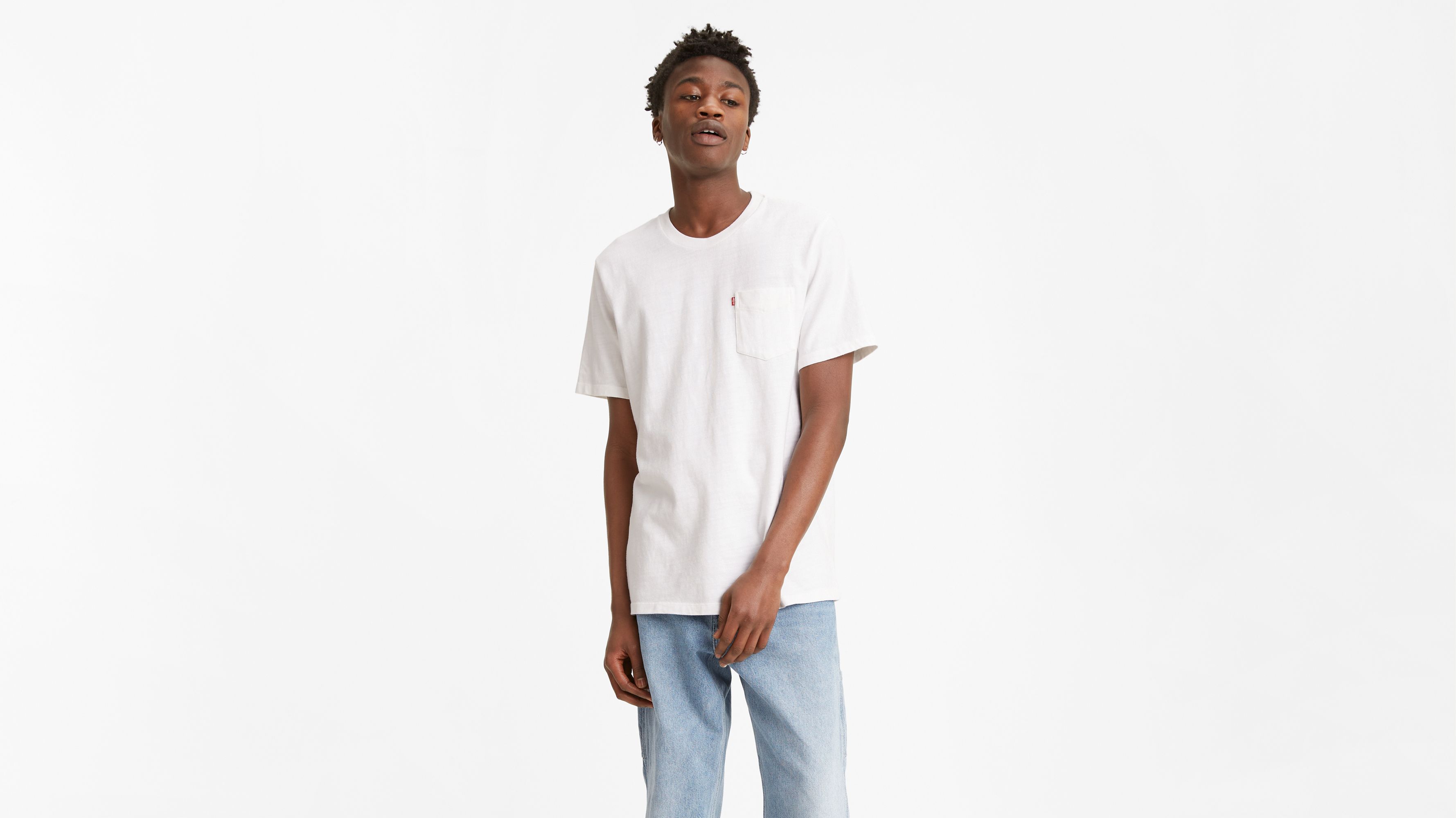 levi's sunset pocket tee