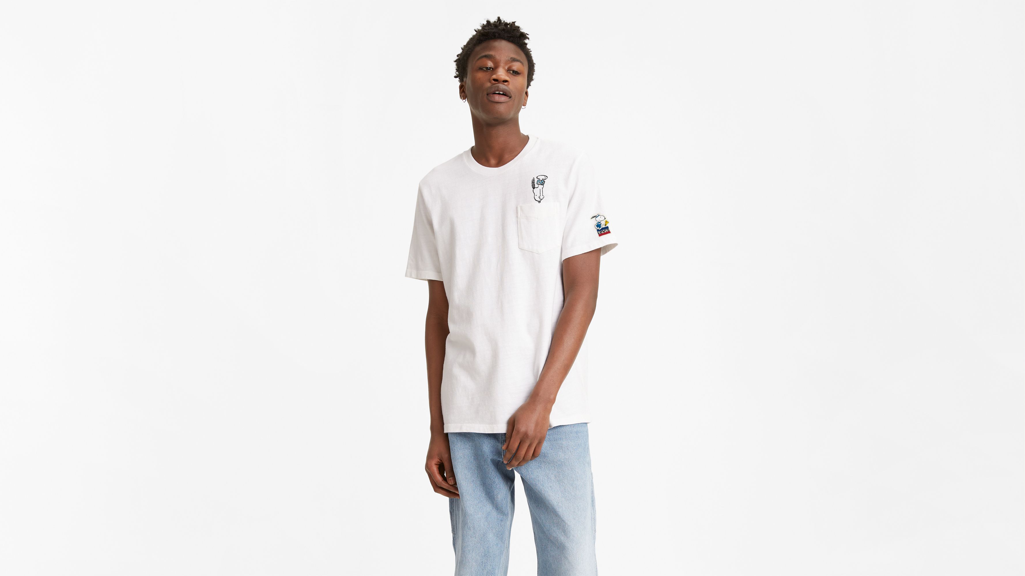 levis peanuts t shirt