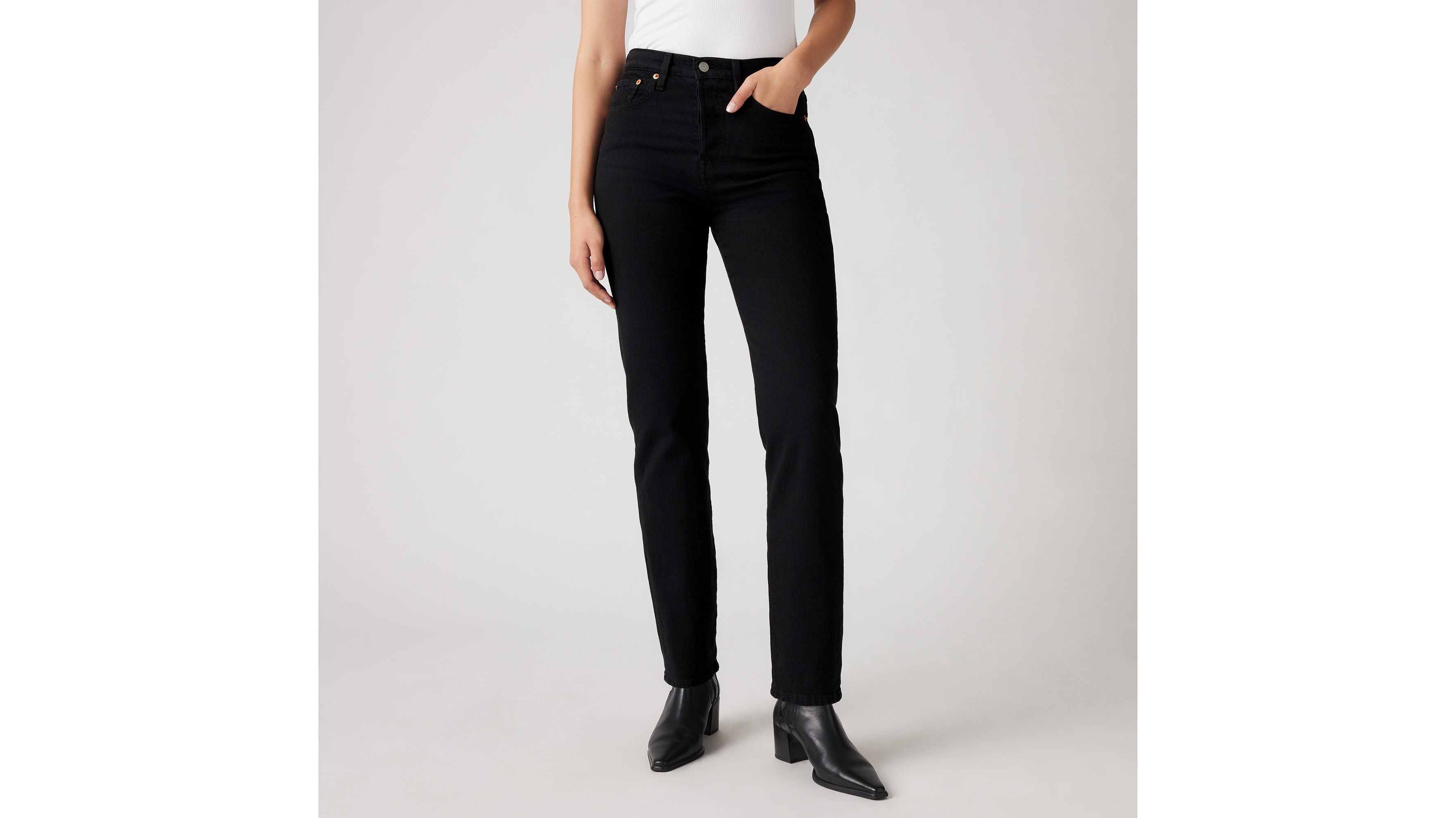 Levi's Wedgie Straight Jeans In Black Sprout
