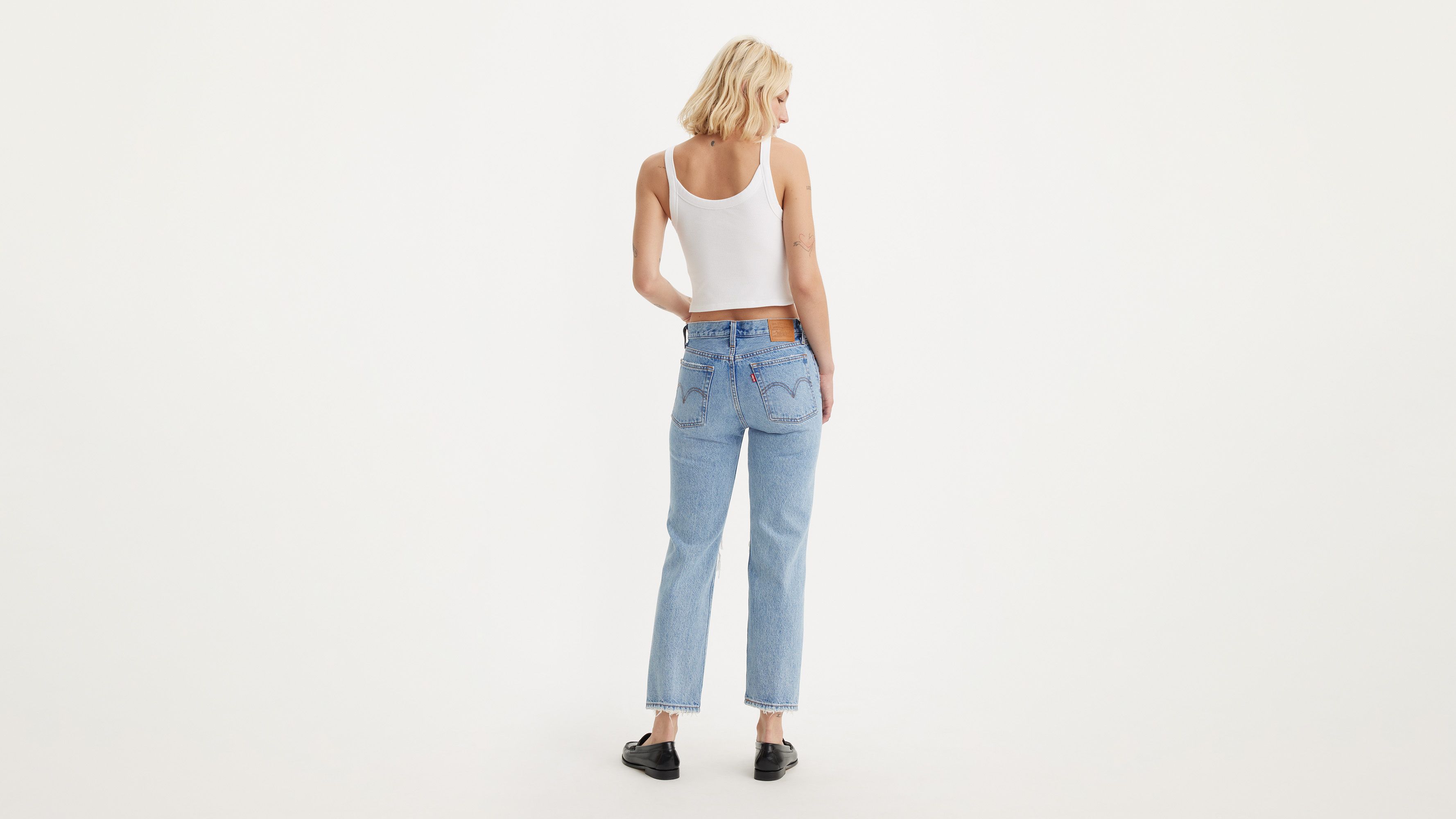 Levi's Wedgie Straight Jeans in Medium Wash • Shop American Threads Women's  Trendy Online Boutique – americanthreads