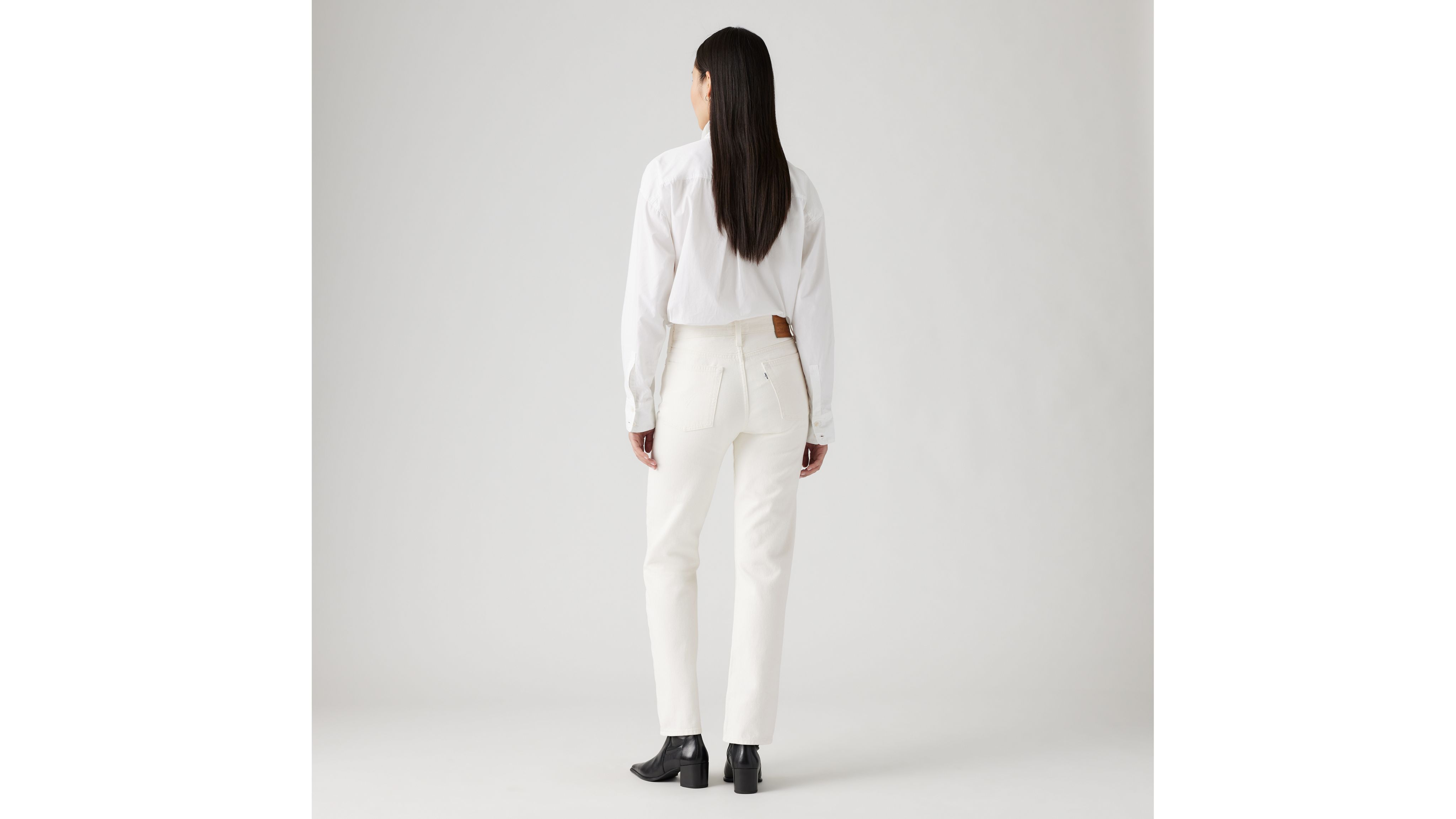 Levis wedgie hot sale jeans white