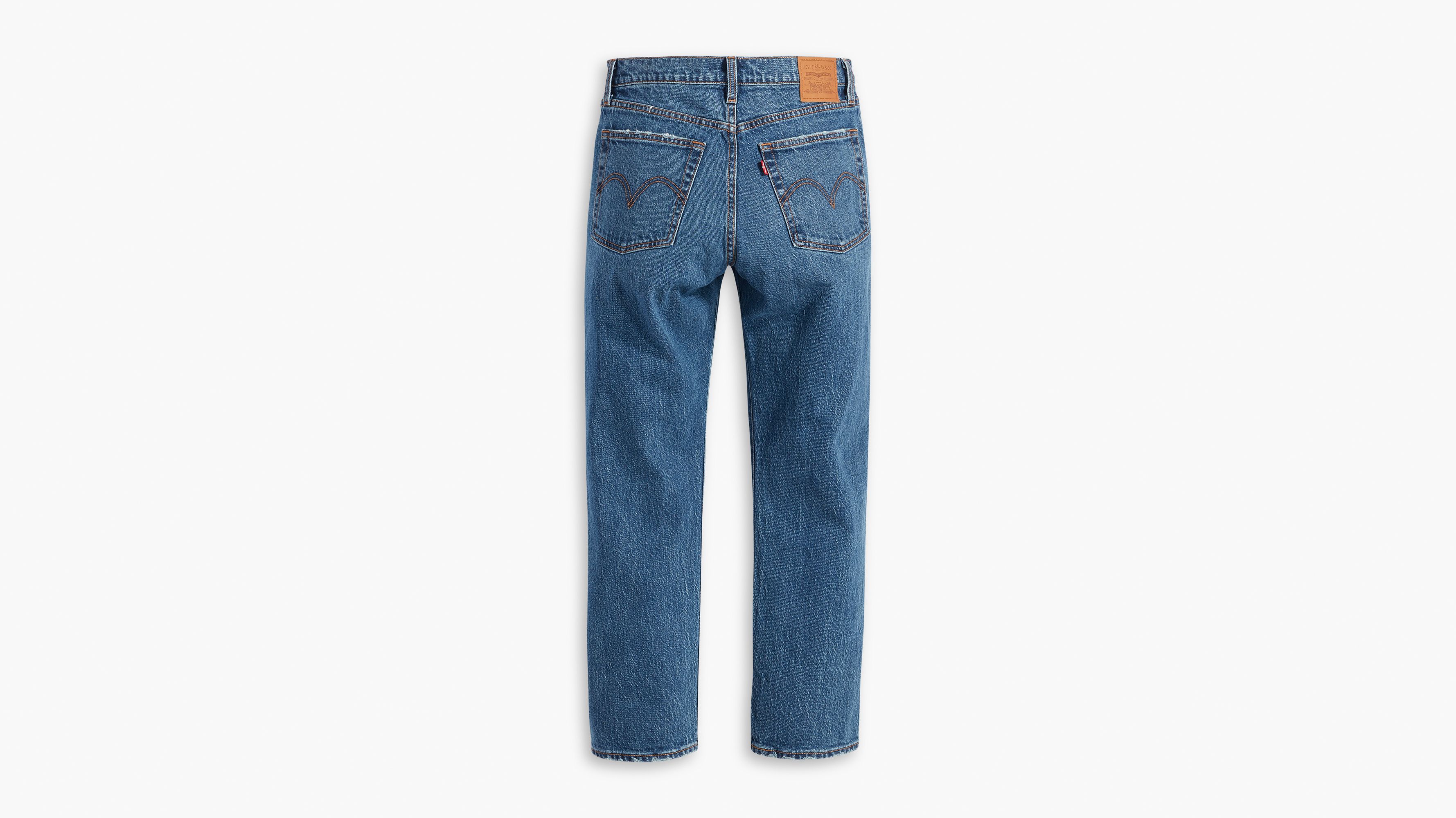 This Jean Is About to Dethrone Levi's Wedgie Fit as the Must-Have