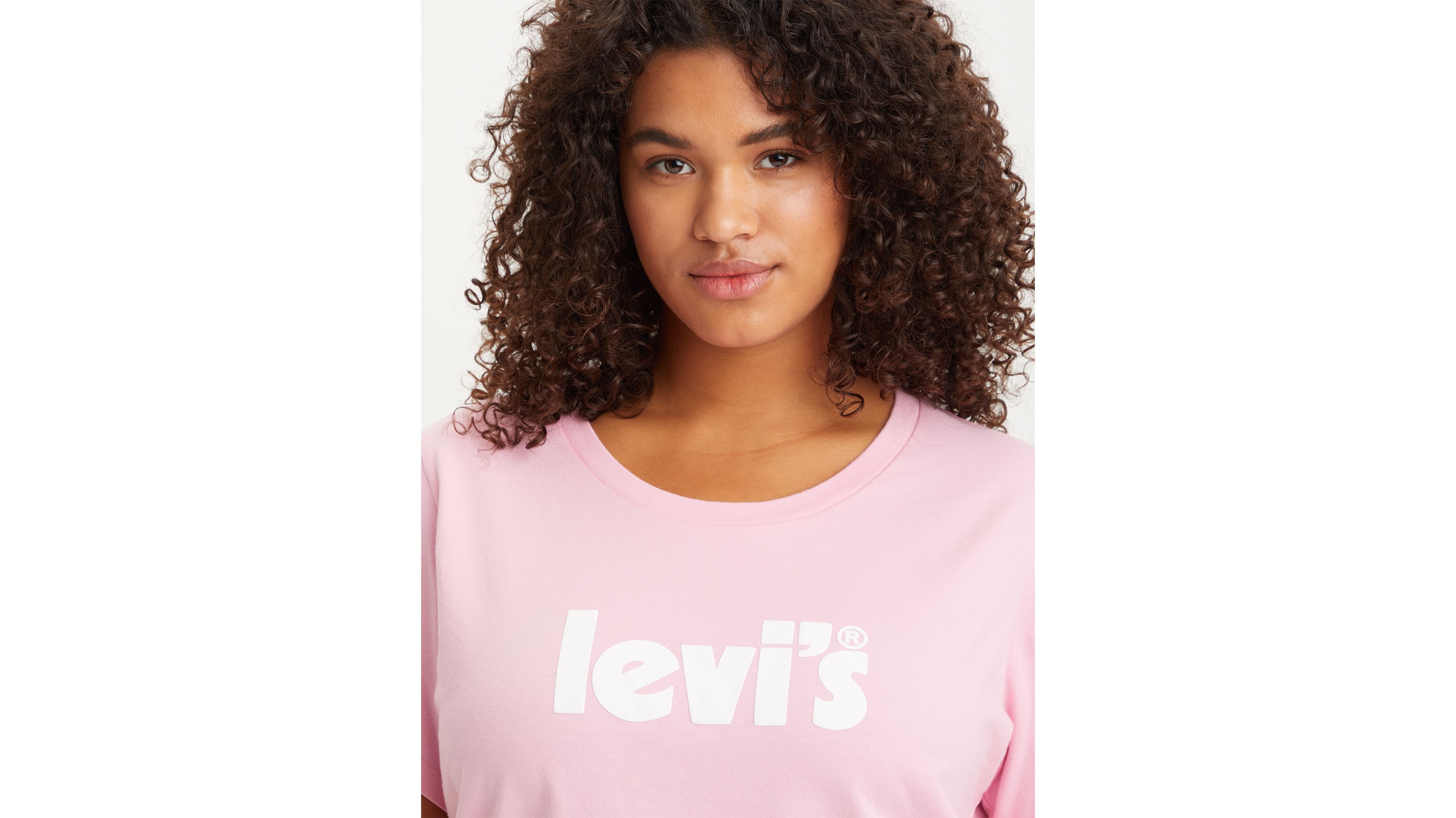 The Perfect Graphic Tee (Plus) 3