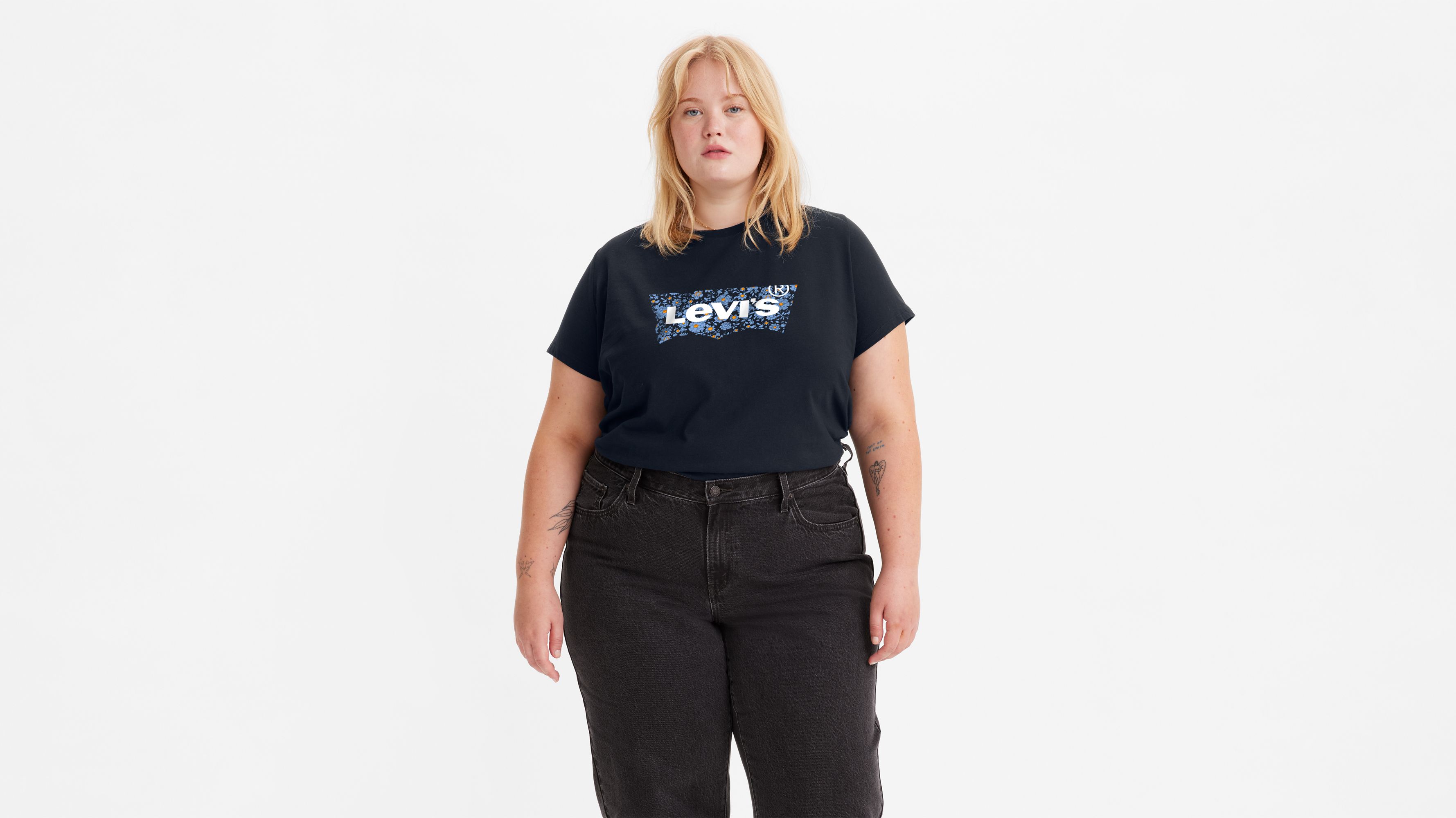 Levis plus store size shirt