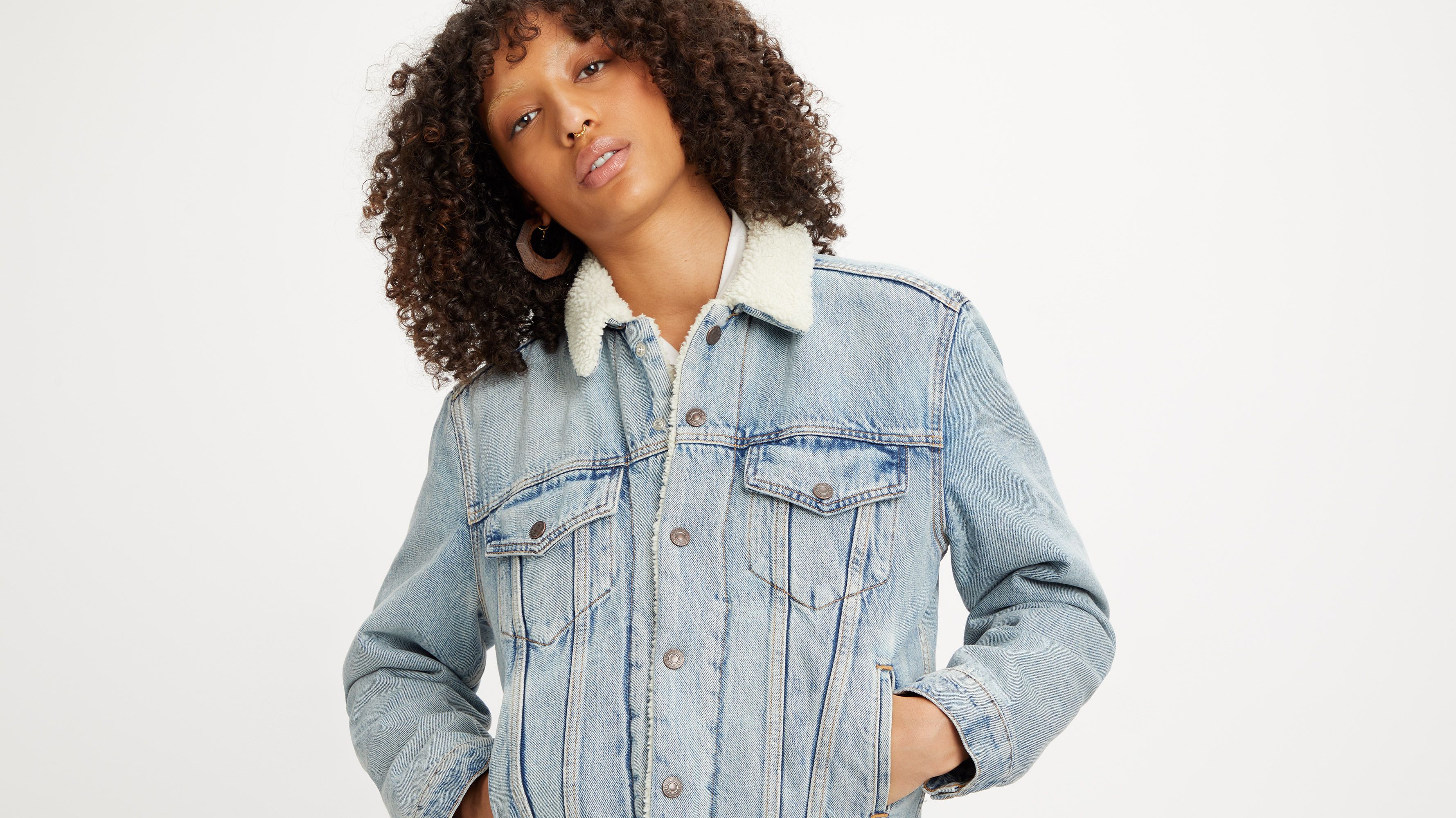 Levi's ex boyfriend sherpa cheap trucker jacket