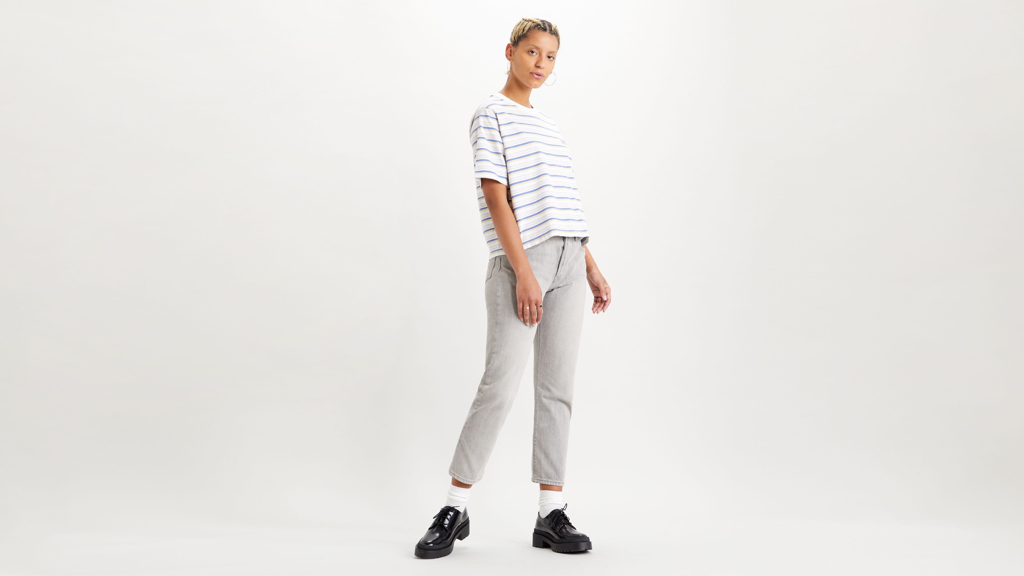 501® Original Cropped Women's Jeans 2