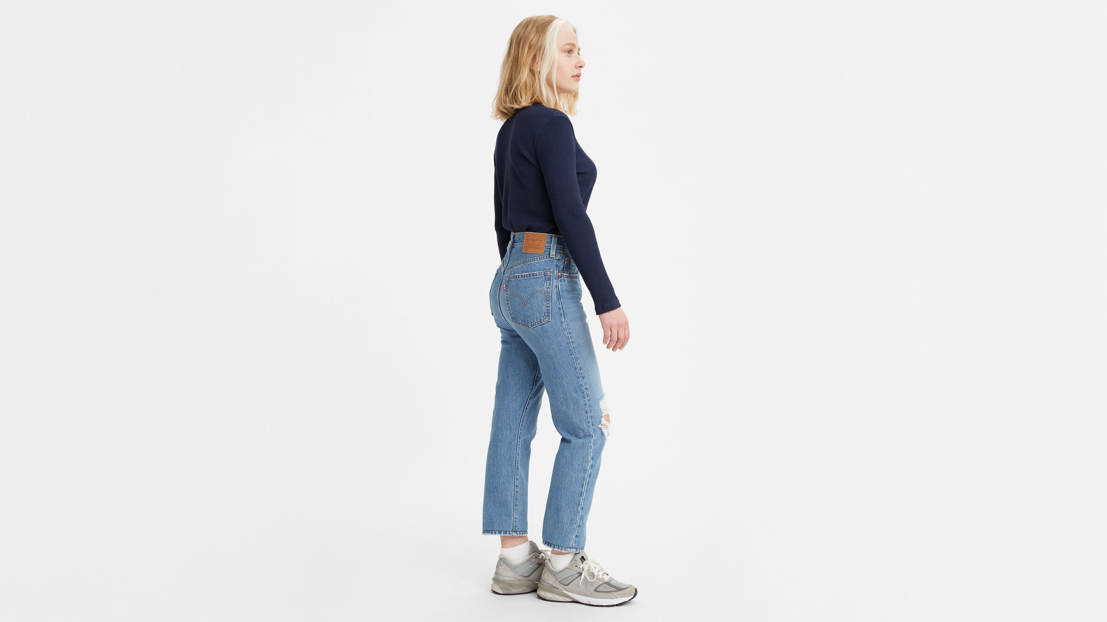 501® Original Cropped Women's Jeans 2