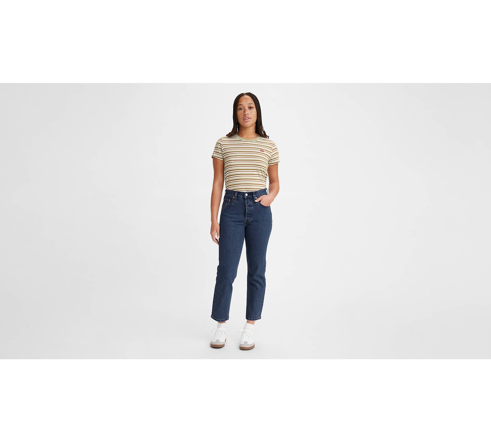 Straight Leg Crop Jeans - Capri Wash