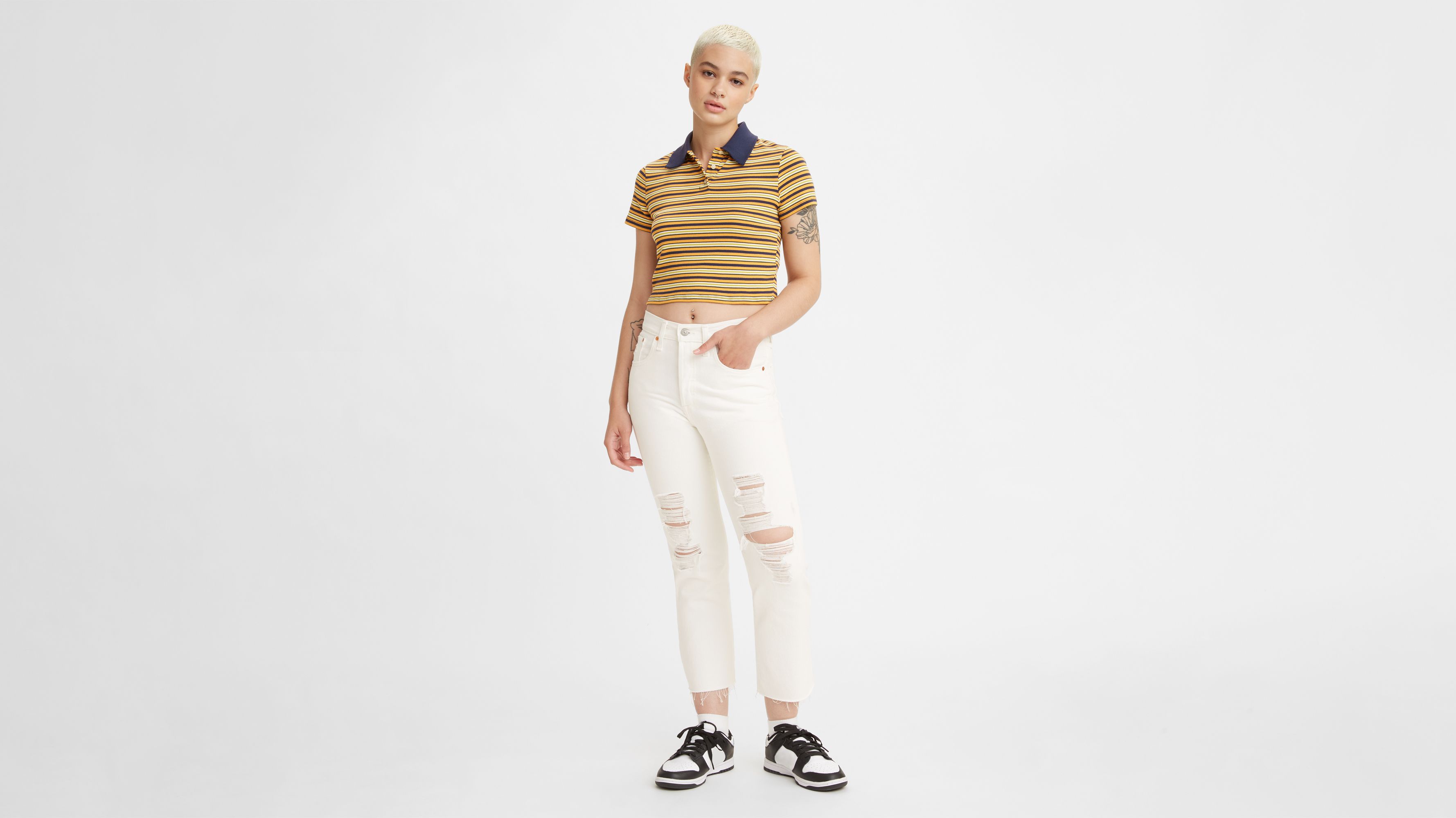 White store levis womens