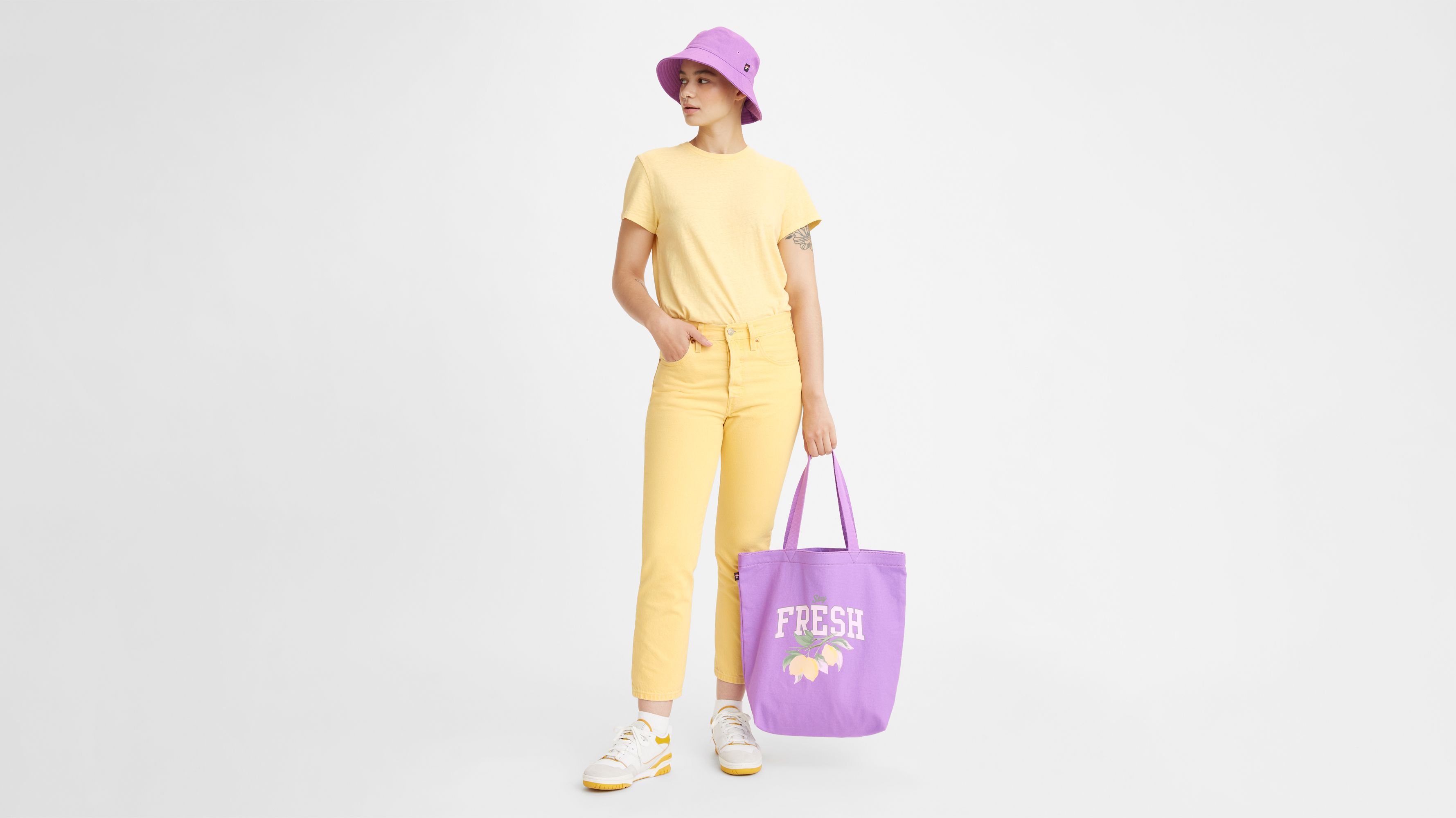 501® Original Cropped Women's Jeans 2