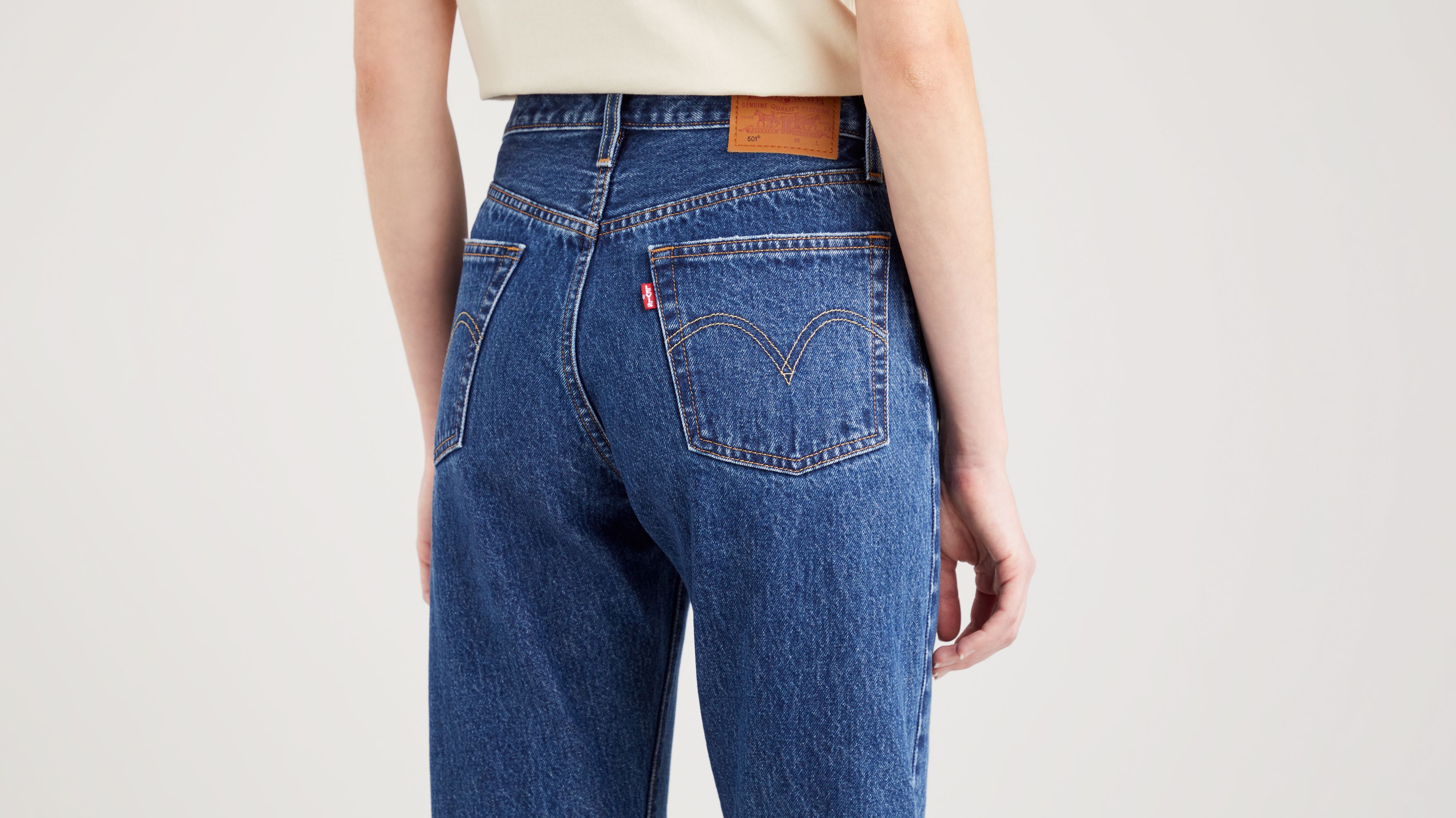 501® Levi's® Crop Jeans - Blue | Levi's® AZ