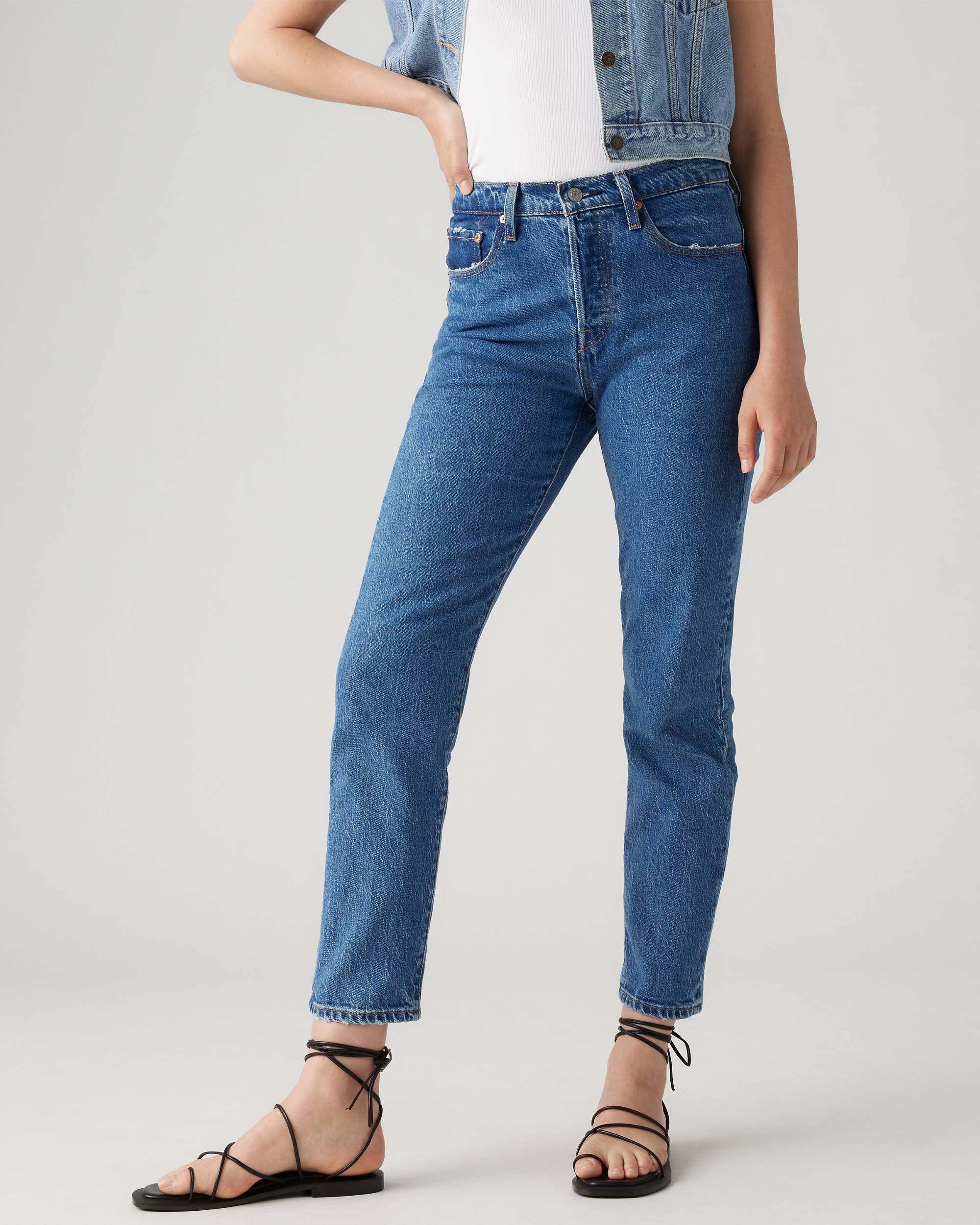 501® Original Cropped Women's Jeans - Medium Wash | Levi's® US 501® Original Cropped Women's Jeans - Medium Wash | Levi's® US
