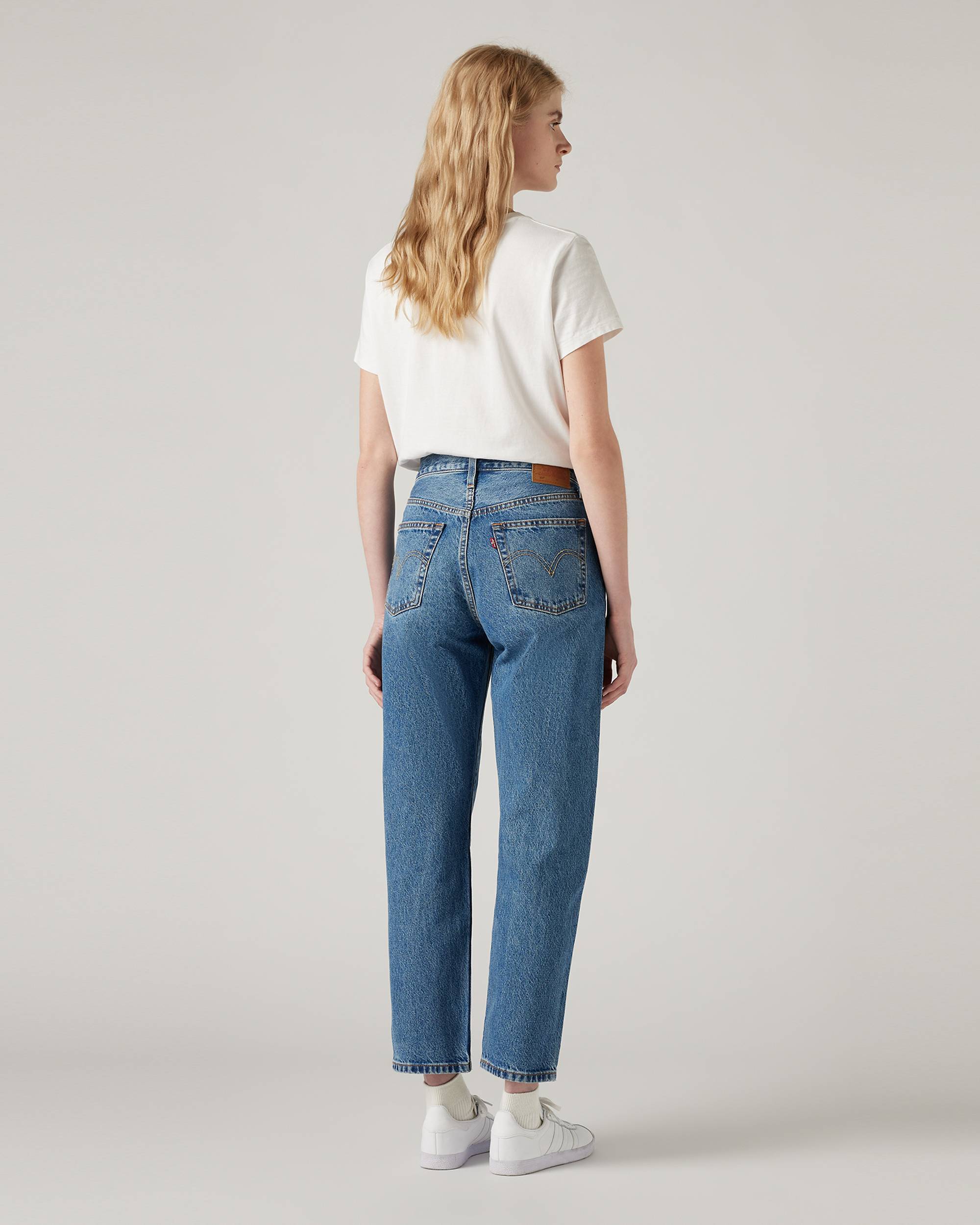 501® Original Cropped Women's Jeans - Medium Wash | Levi's® US 501® Original Cropped Women's Jeans - Medium Wash | Levi's® US