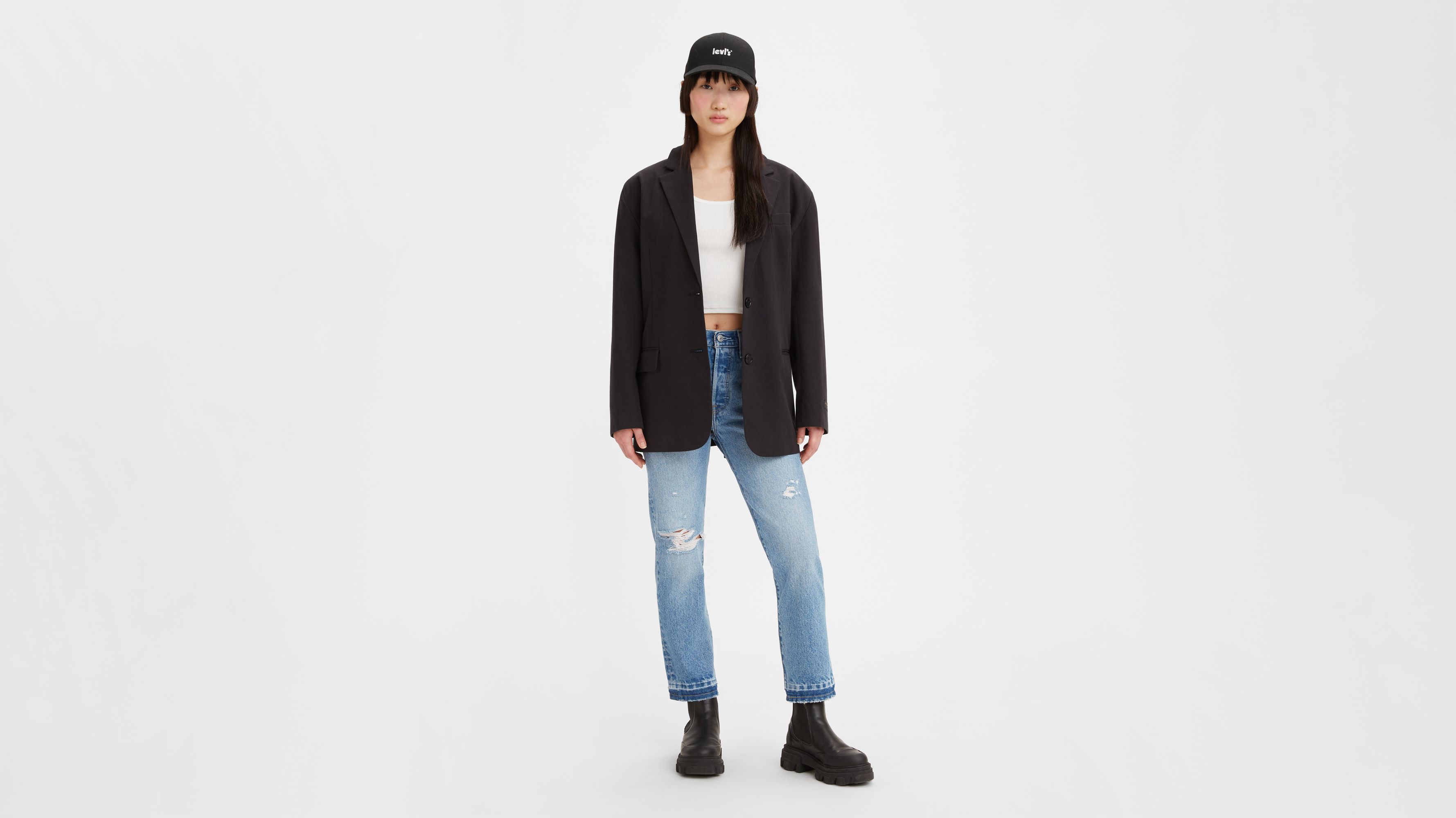 501® Original Cropped Women's Jeans 2