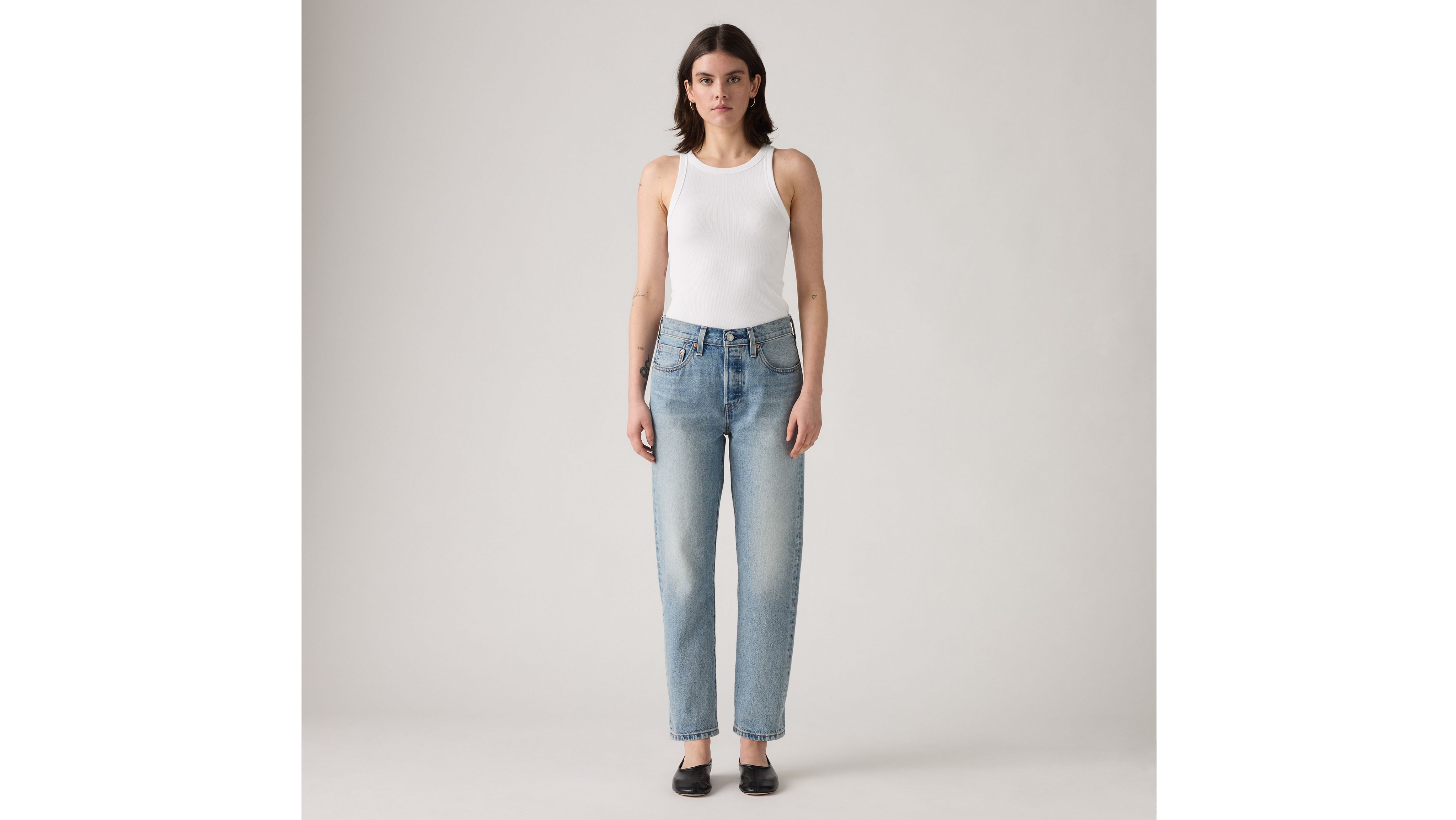 501® Original Fit Cropped Lightweight Women's Jeans - Light Wash | Levi ...