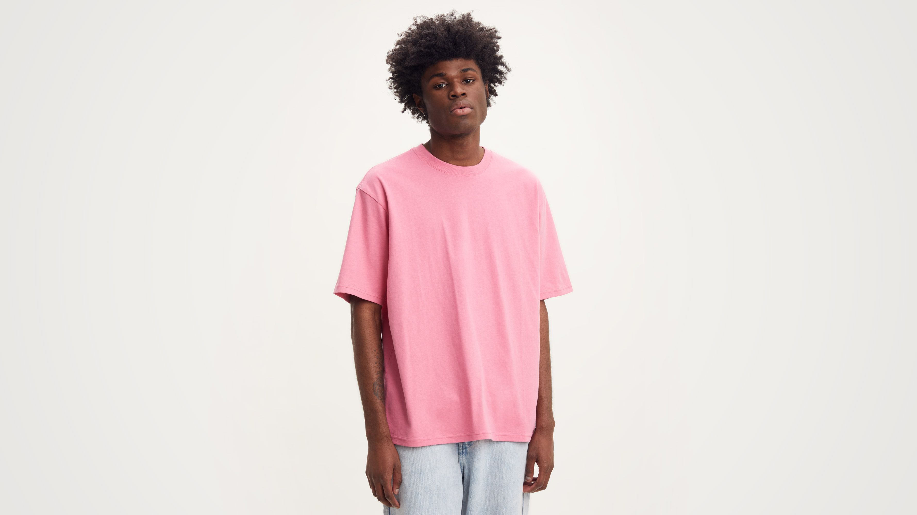 Oversized levis t deals shirt