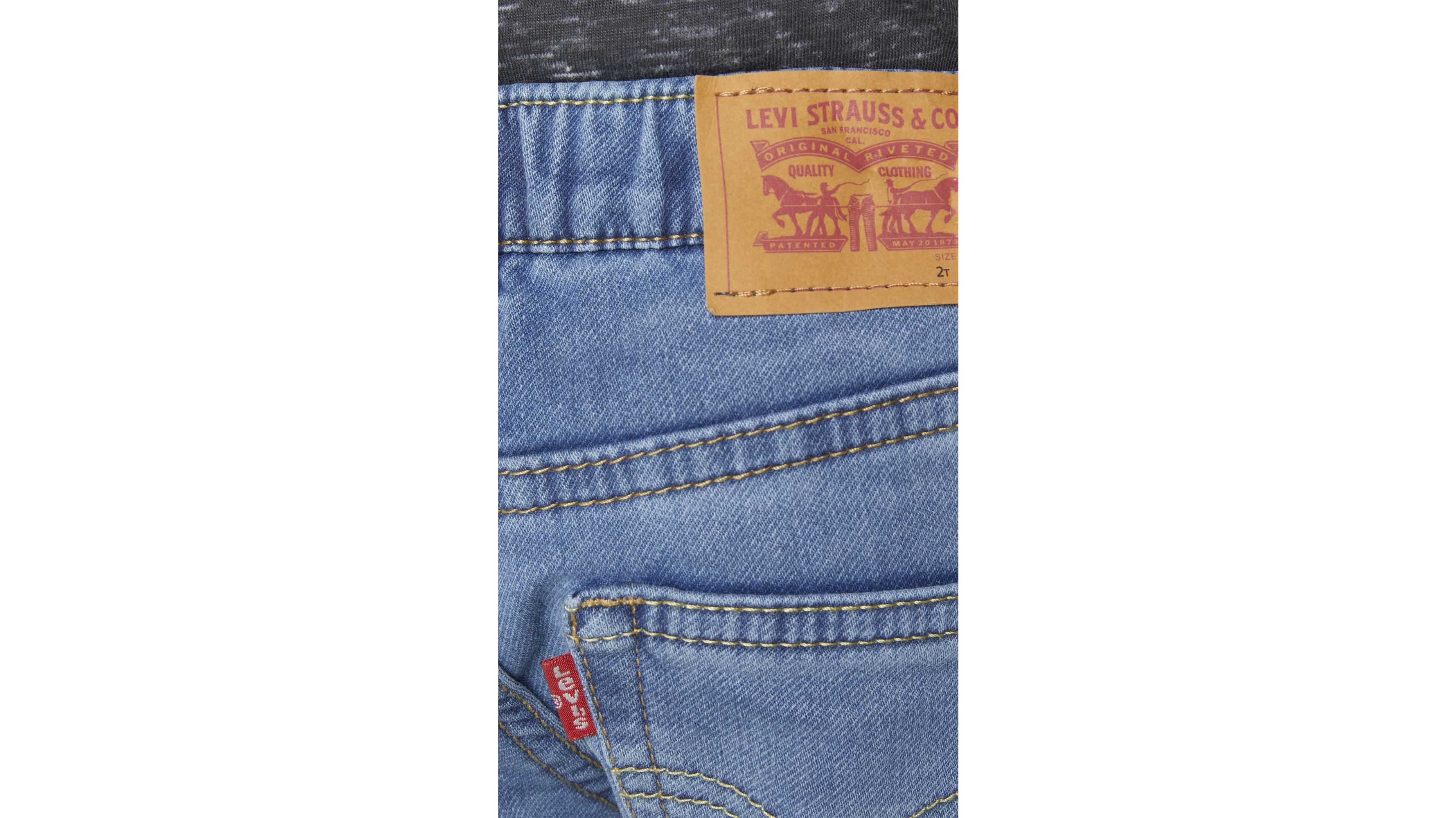 Levis 2t store