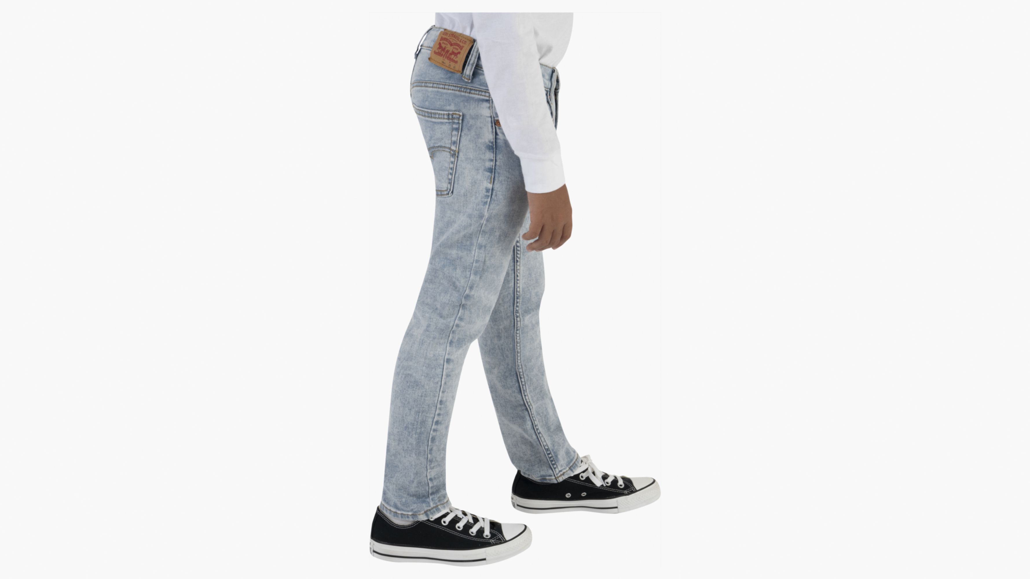 tapered jeans for big thighs