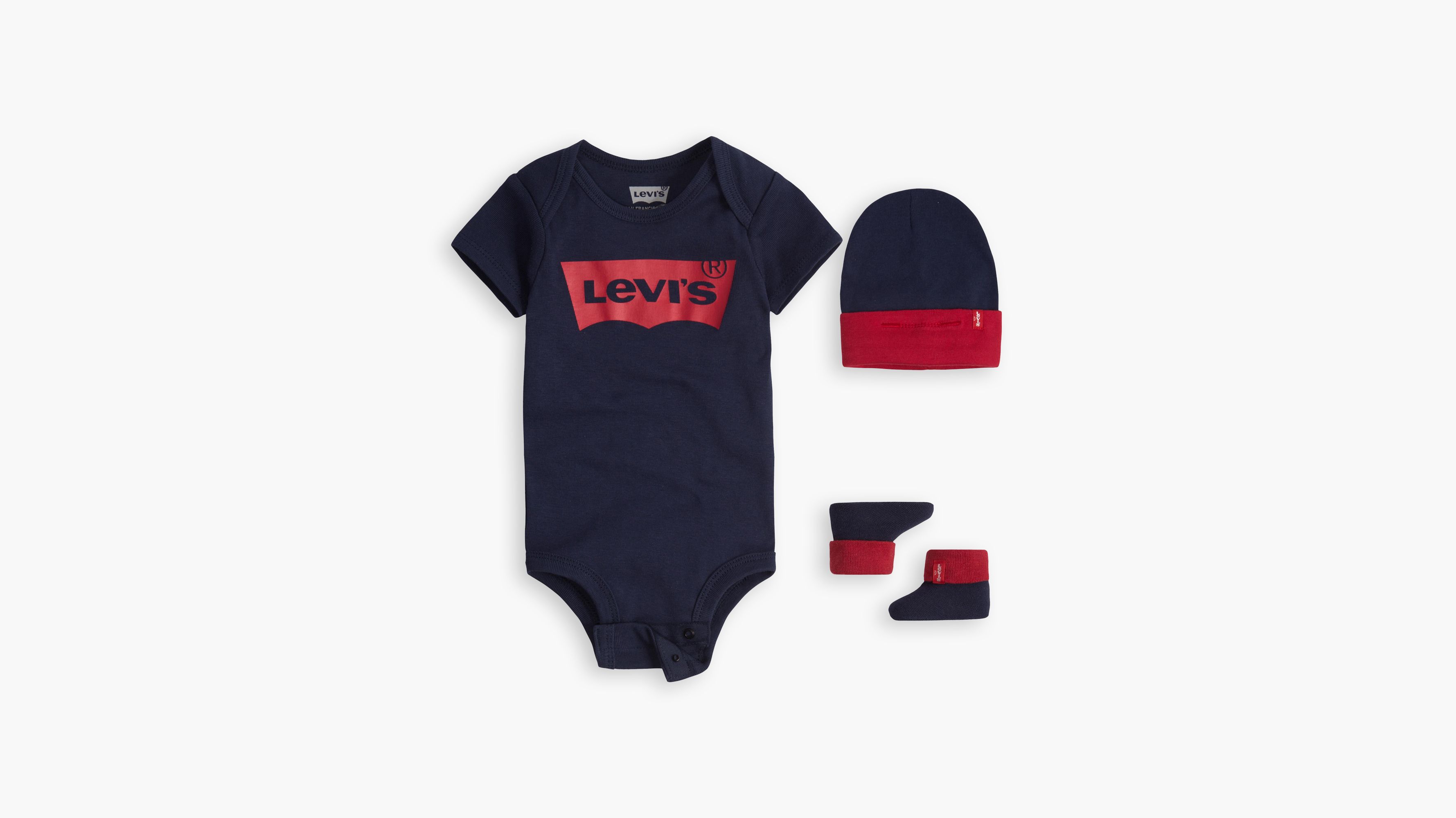 Levi’s® Logo Bodysuit, Hat and Booties Set Baby 0-6M 1