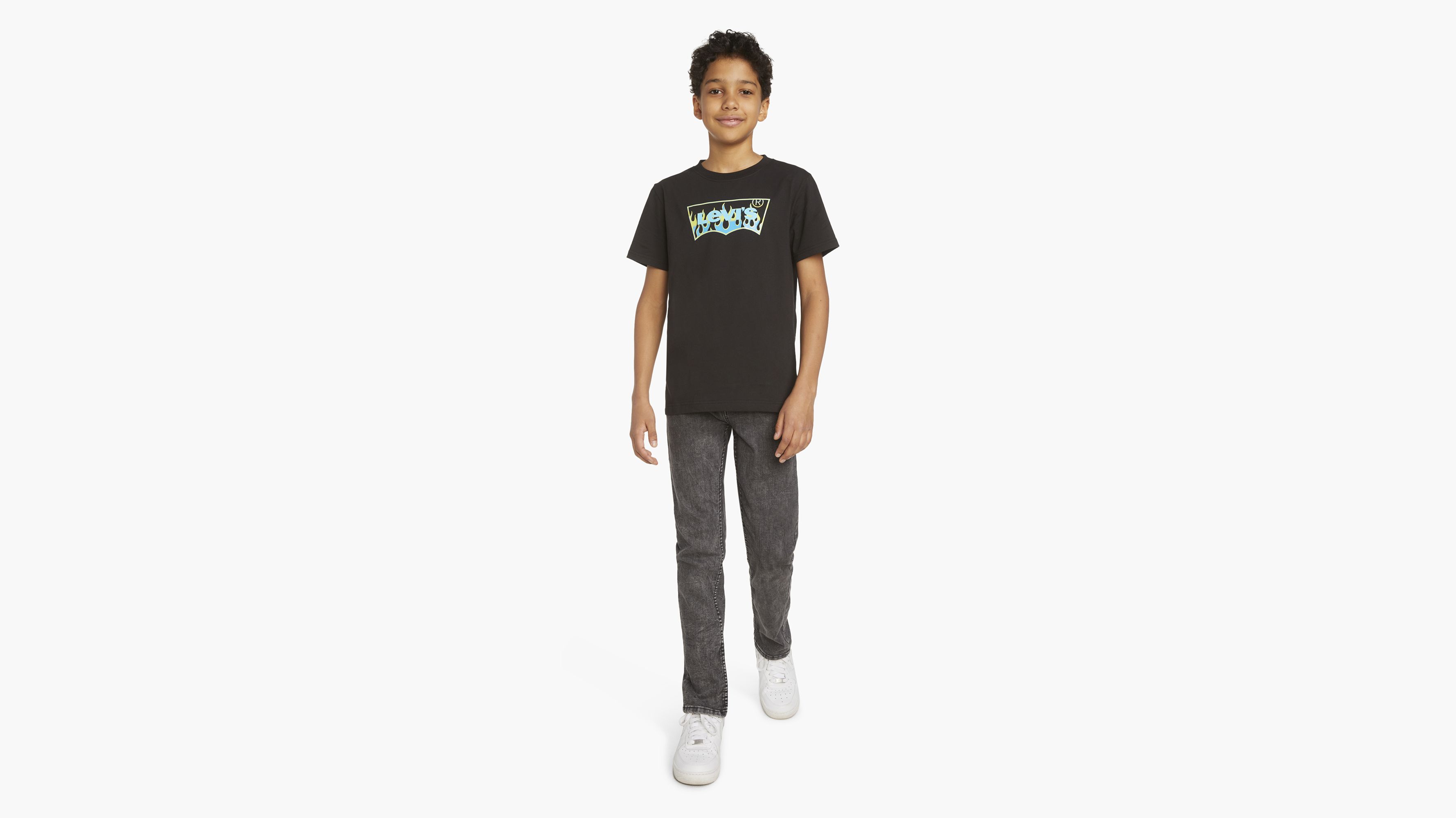 Levi's® Flame Batwing Logo T-Shirt Big Boys 8-20 1