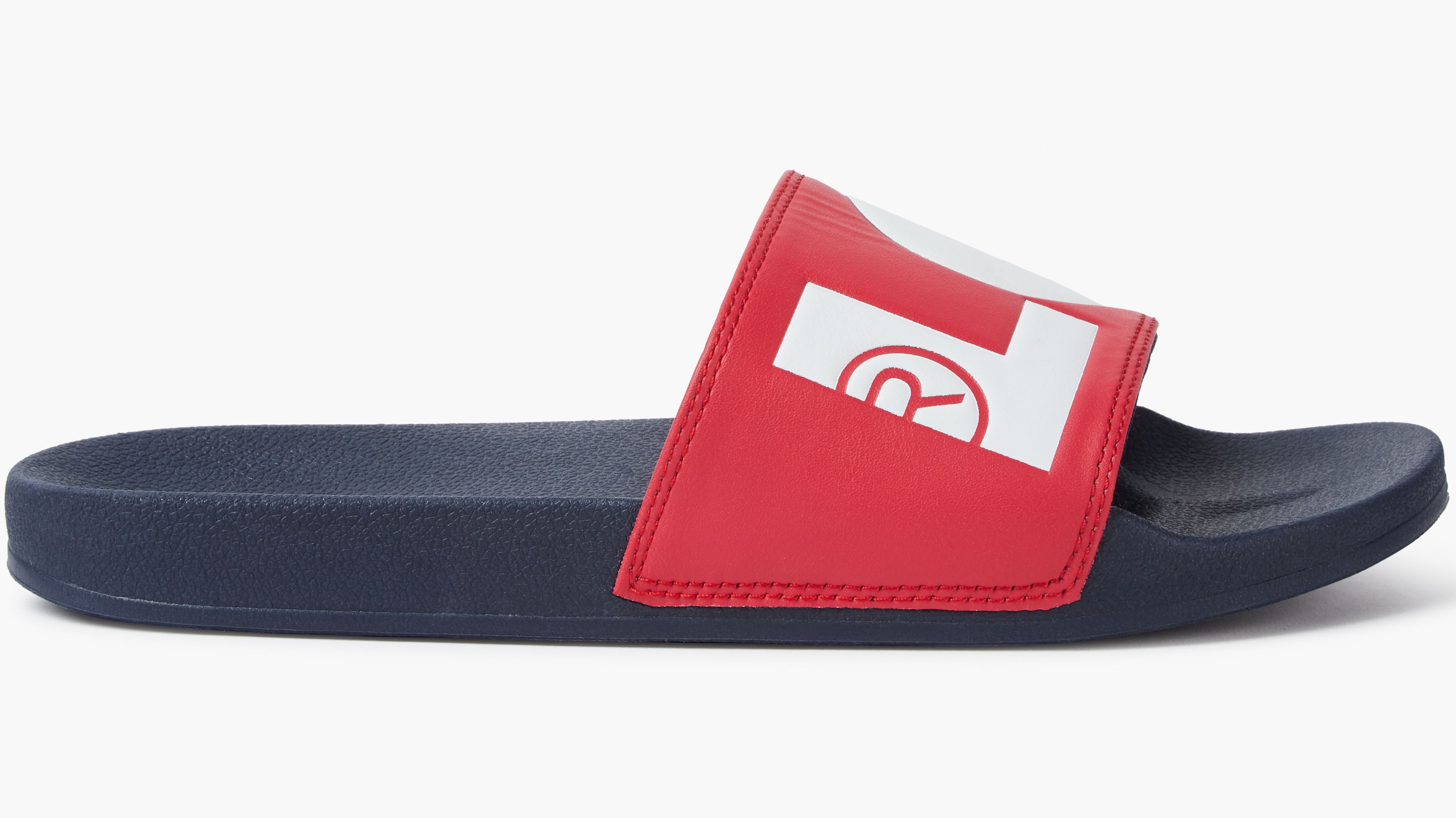 signature by levi's men's rugged clog slipper
