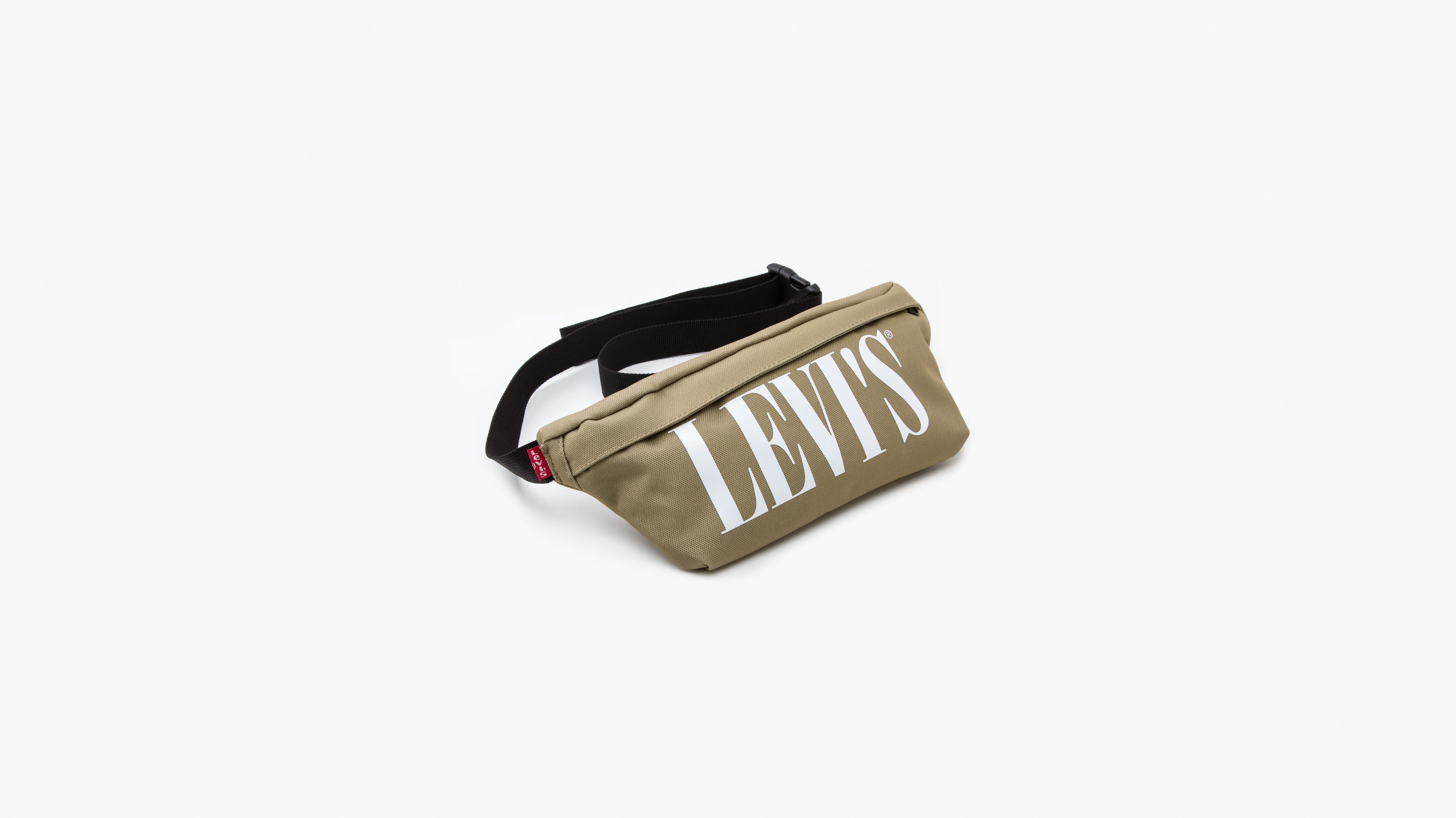 Levi's Logo Banana Sling 1