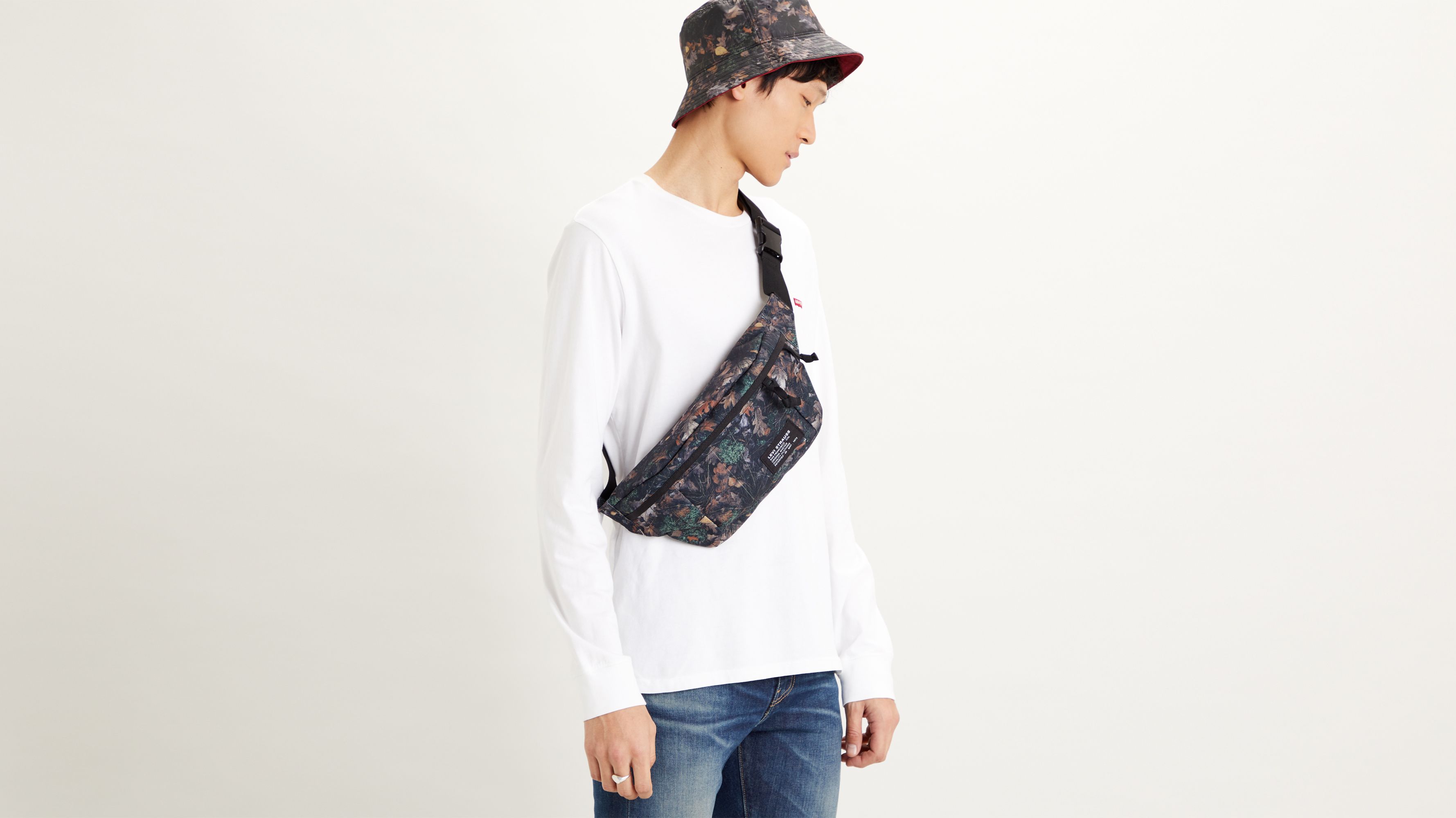 Banana Sling Bag - Multi Colour | Levi 