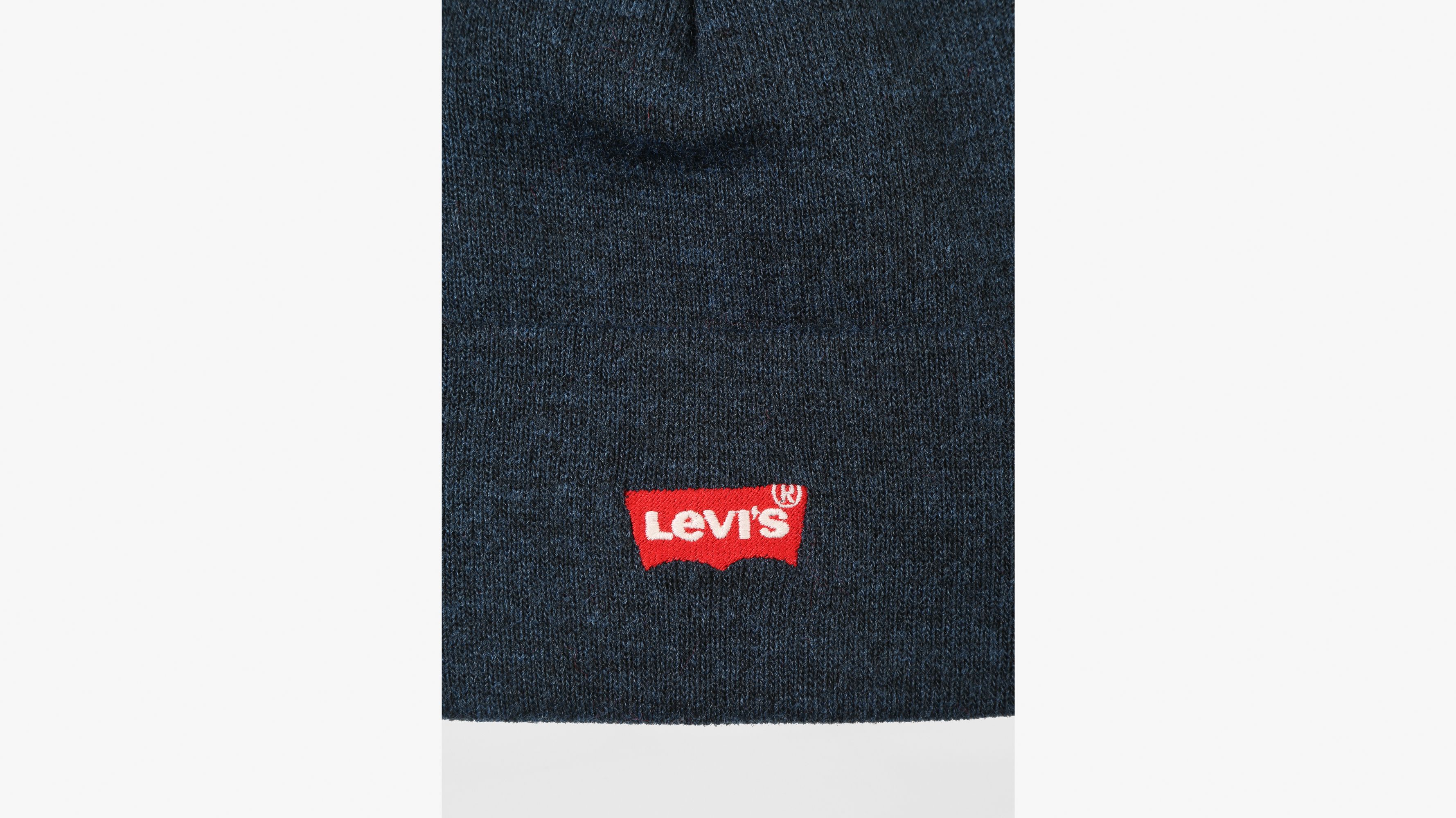 Berretto con logo ricamato 3