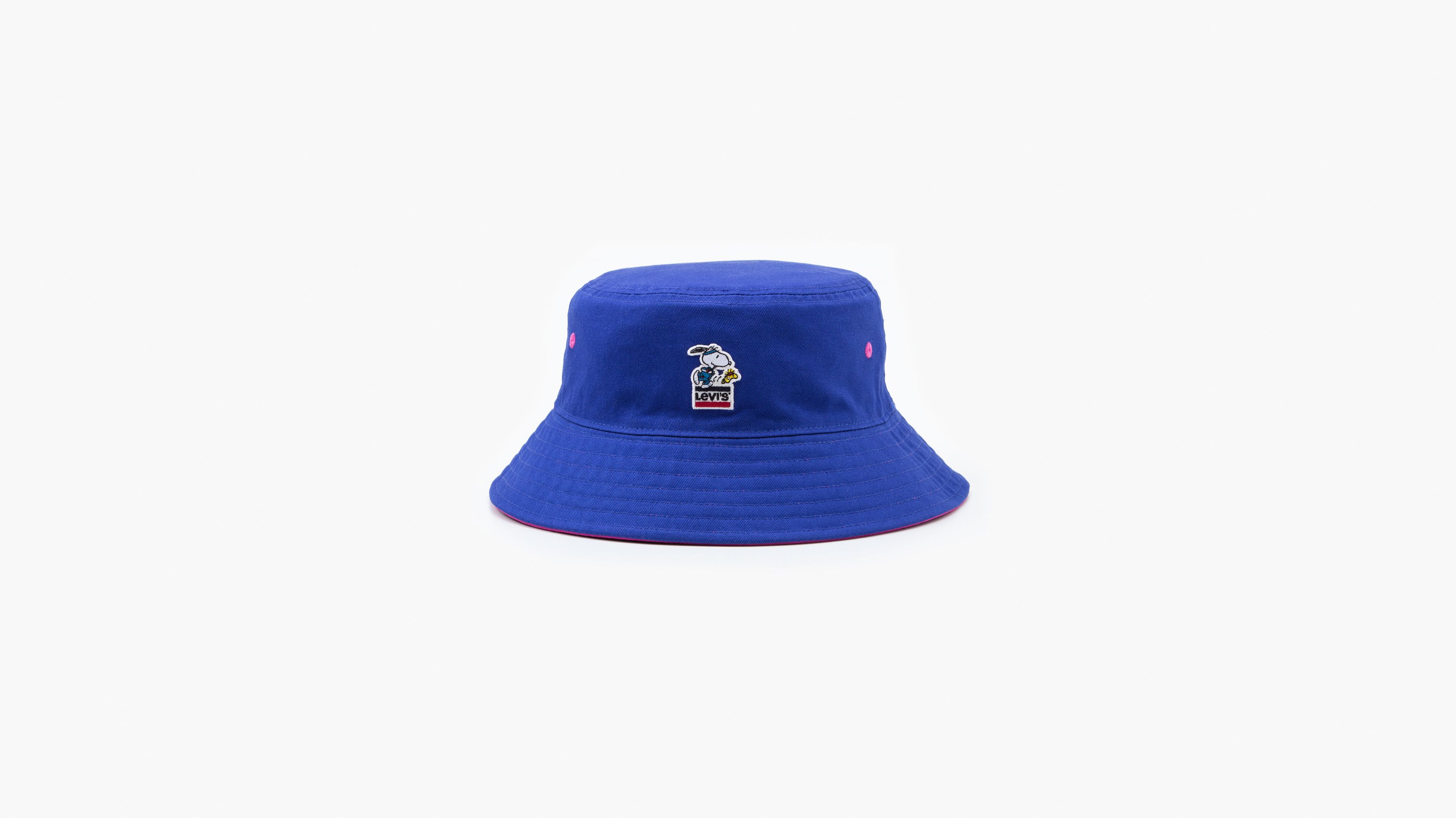 levis snoopy hat