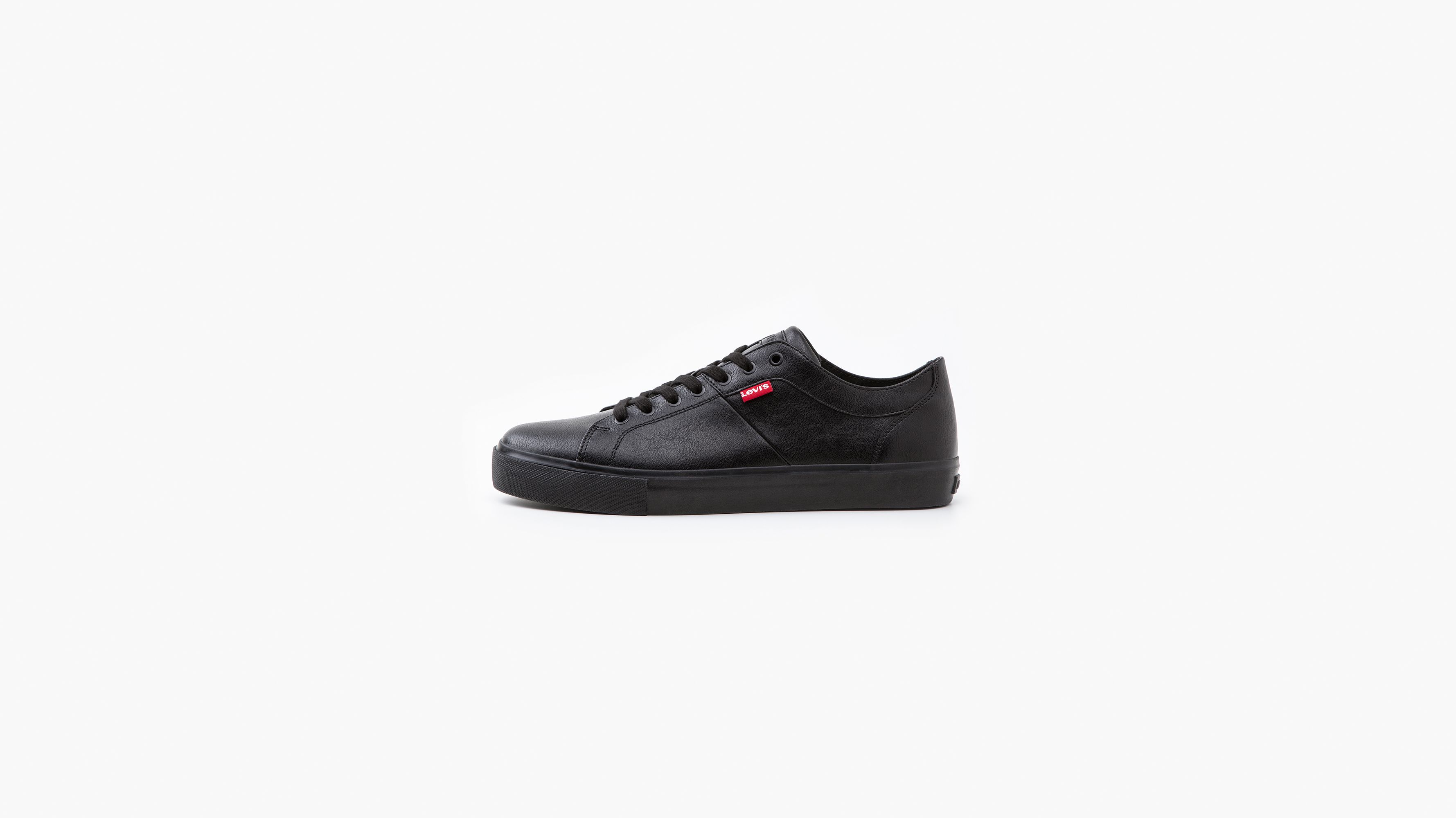 Levi's black on sale leather shoes