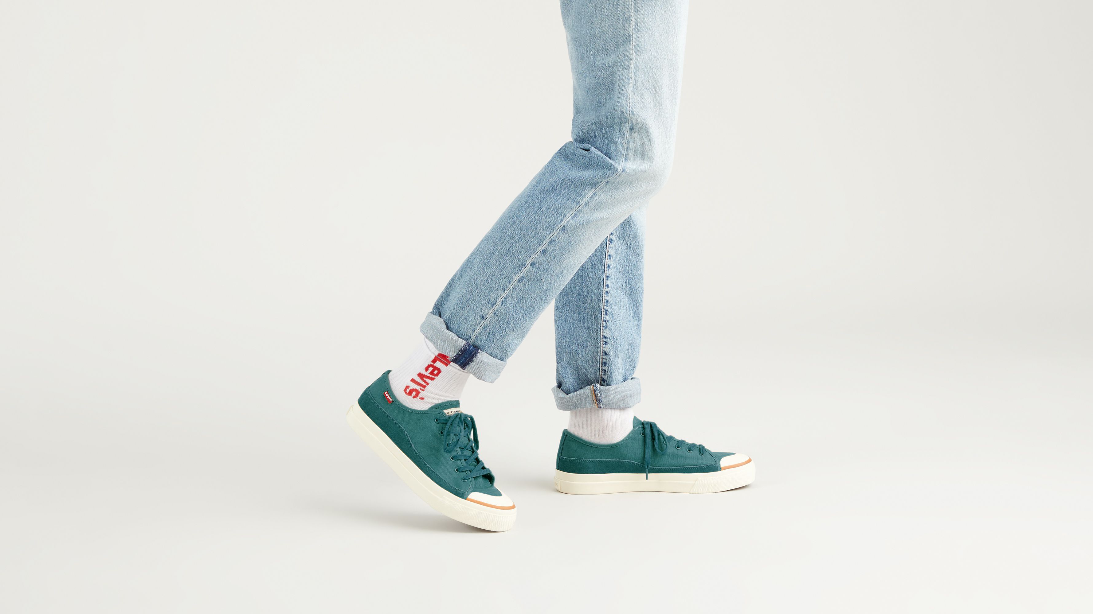 Square Low Sneakers 5